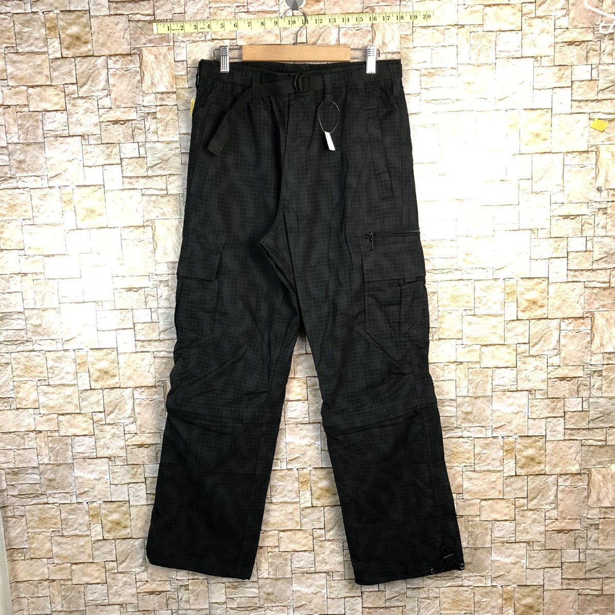 Japanese Brand Anti Label Basic Black Cargo Multipocket Pants #A739 Size US 29 - 1 Thumbnail