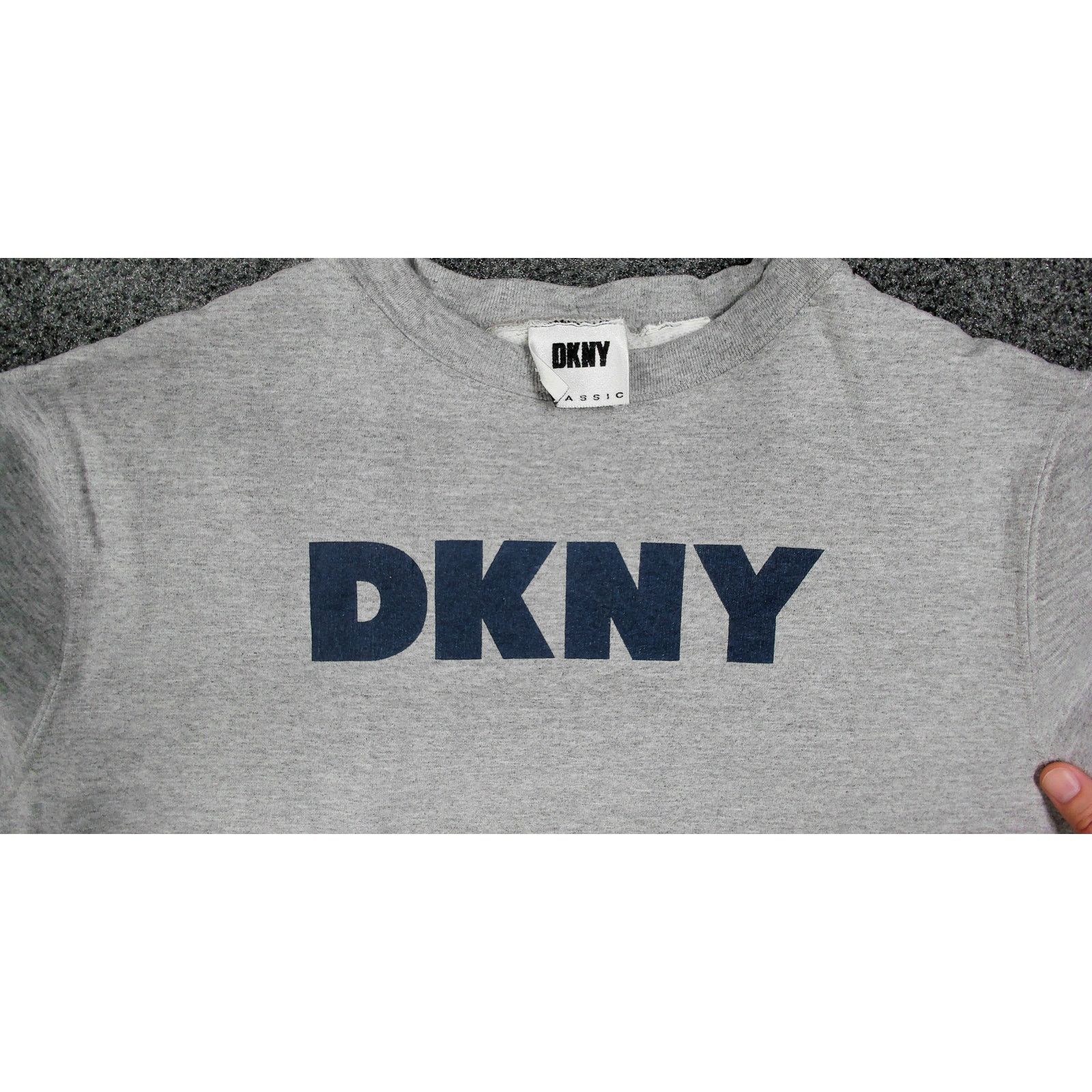 DKNY DKNY Vintage 90s Boxy Cropped Spellout Sweatshirt Size L / US 10 / IT 46 - 8 Thumbnail