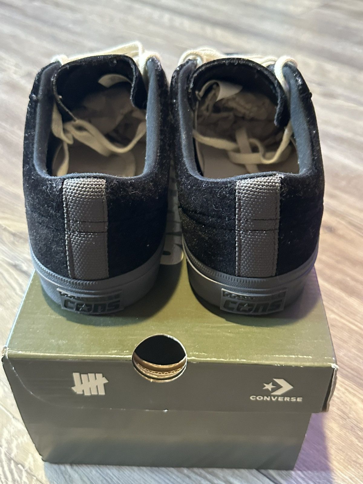 Converse × Undefeated Undefeated X converse one star Size US 8.5 / EU 41-42 - 4 Thumbnail
