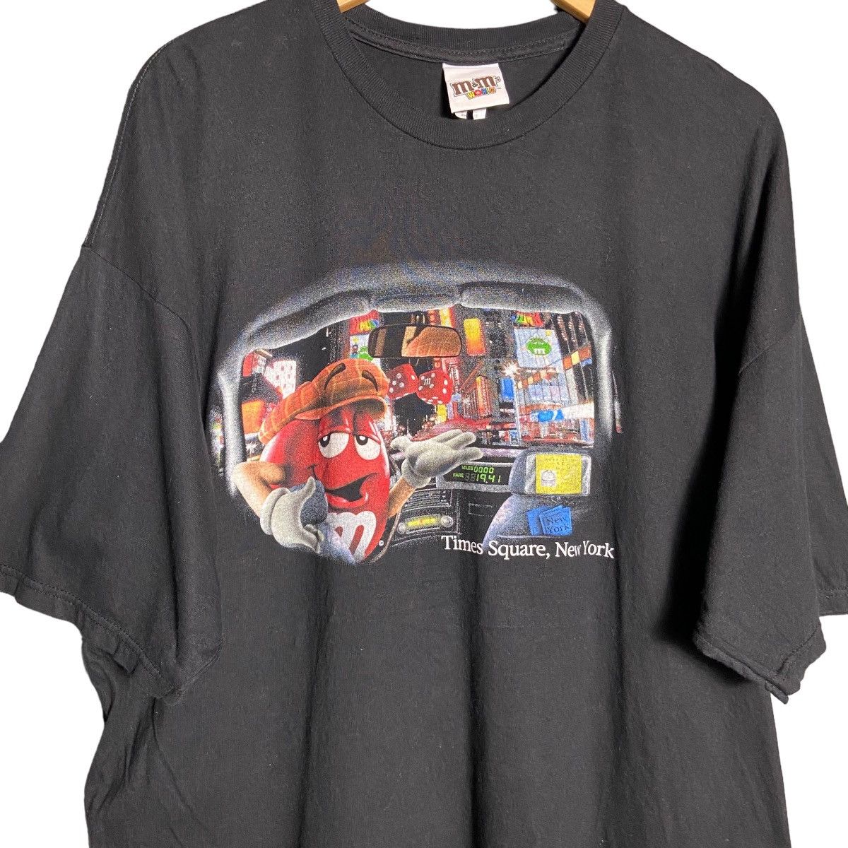 Vintage Vintage M&M’s Candy New York Taxi Graphic T-Shirt Size US XXL / EU 58 / 5 - 1 Thumbnail