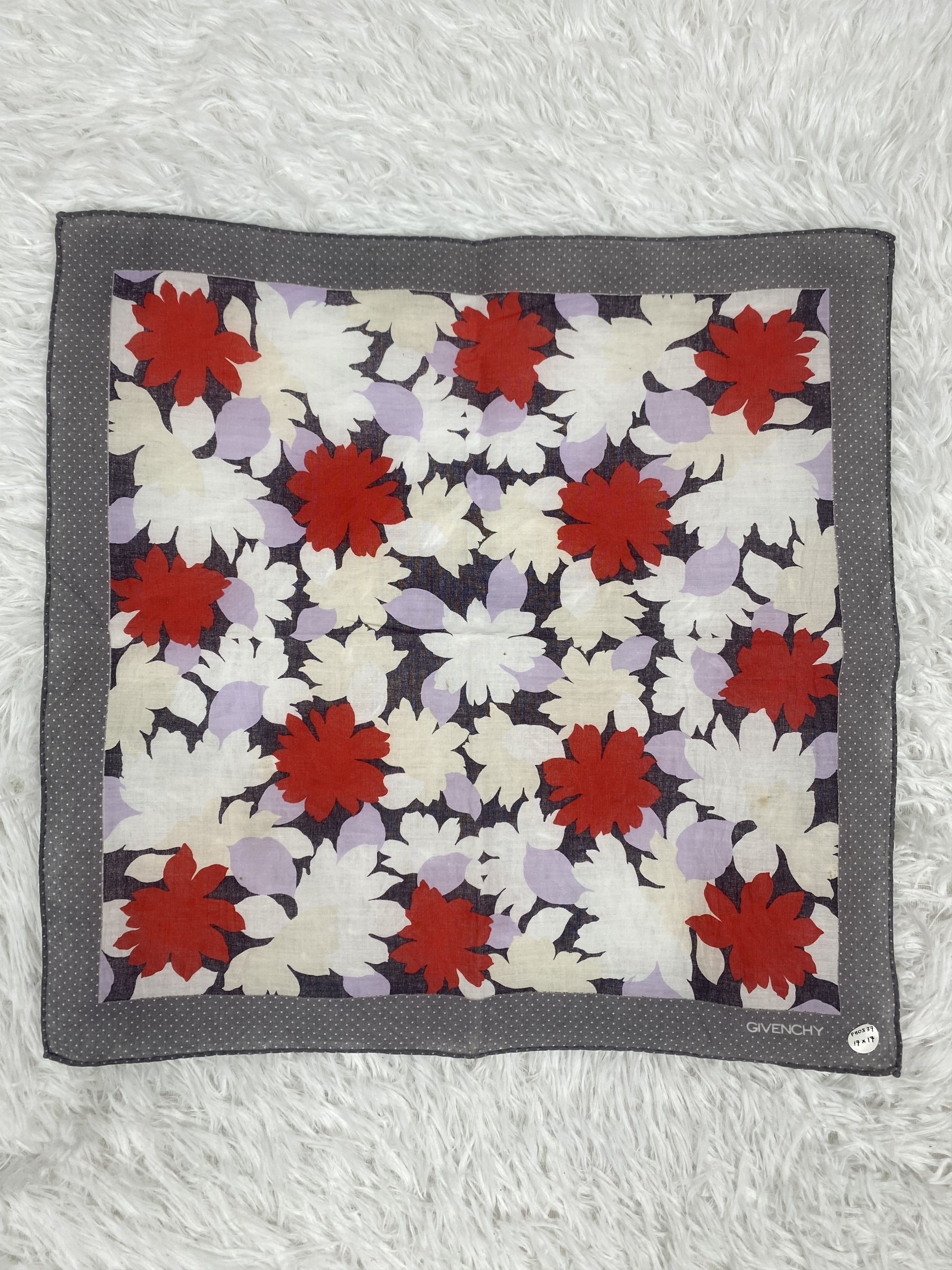Givenchy × Vintage Vintage Givenchy Handkerchief Neckerchief PH0537 Size ONE SIZE - 3 Thumbnail