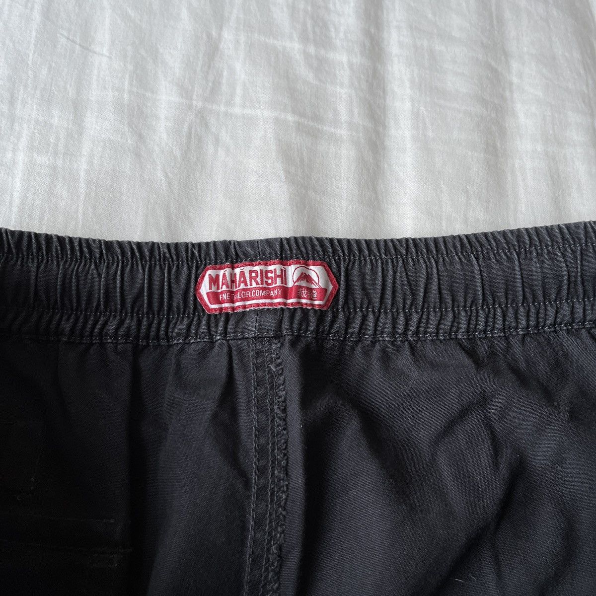 Maharishi Maharishi War Correspondent Track Shorts Size US 44 / EU 60 - 5 Thumbnail