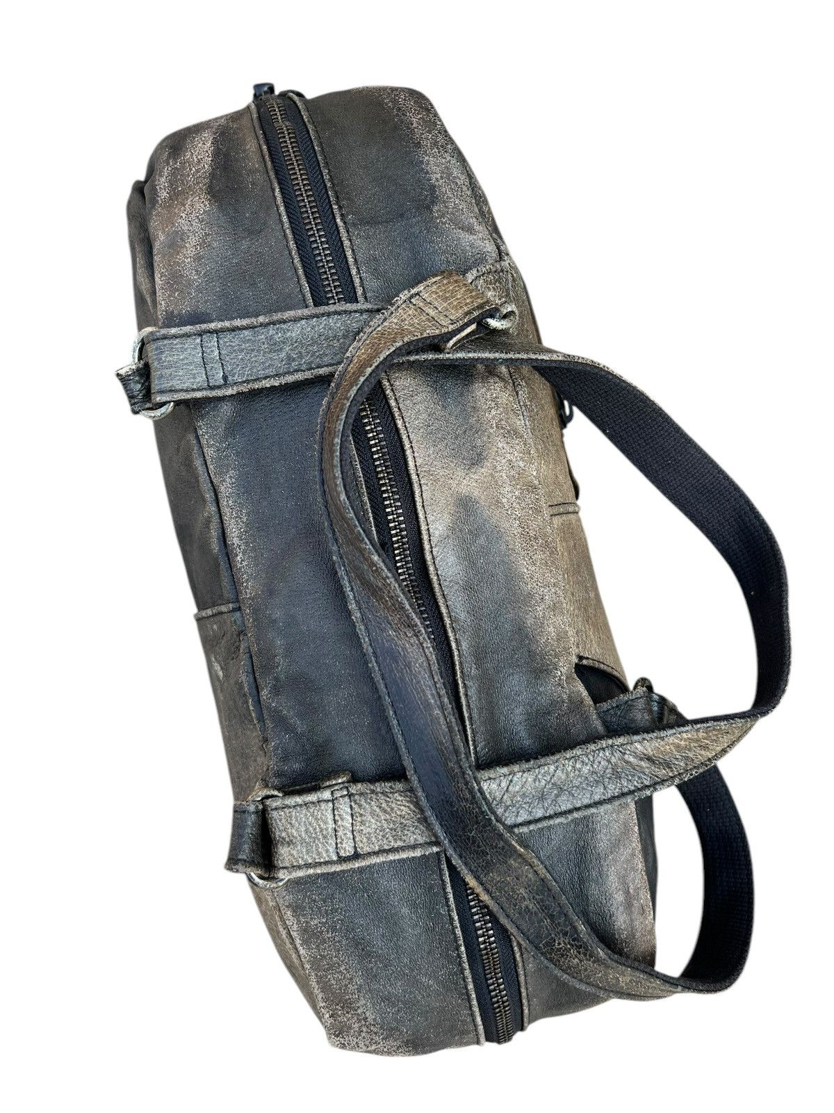 Japanese Brand Butler Verner Sails Japan Distressed Patina Leather Bag Size ONE SIZE - 18 Thumbnail