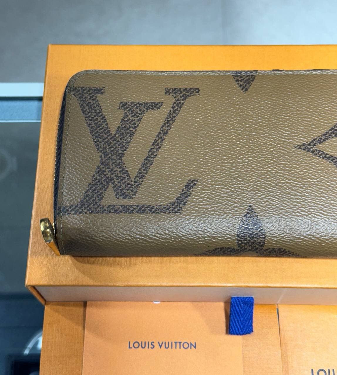 Louis Vuitton Authentic Louis Vuitton Zippy Wallet Giant Monogram M69353 Size ONE SIZE - 5 Thumbnail