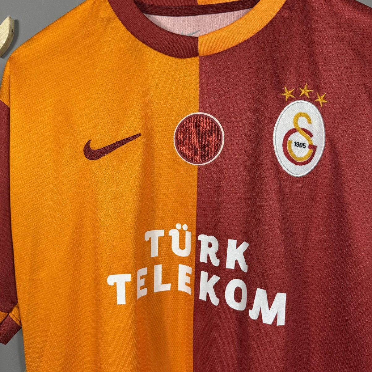Other Galatasaray Blokcore Soccer Jersey Size US XL / EU 56 / 4 - 5 Thumbnail