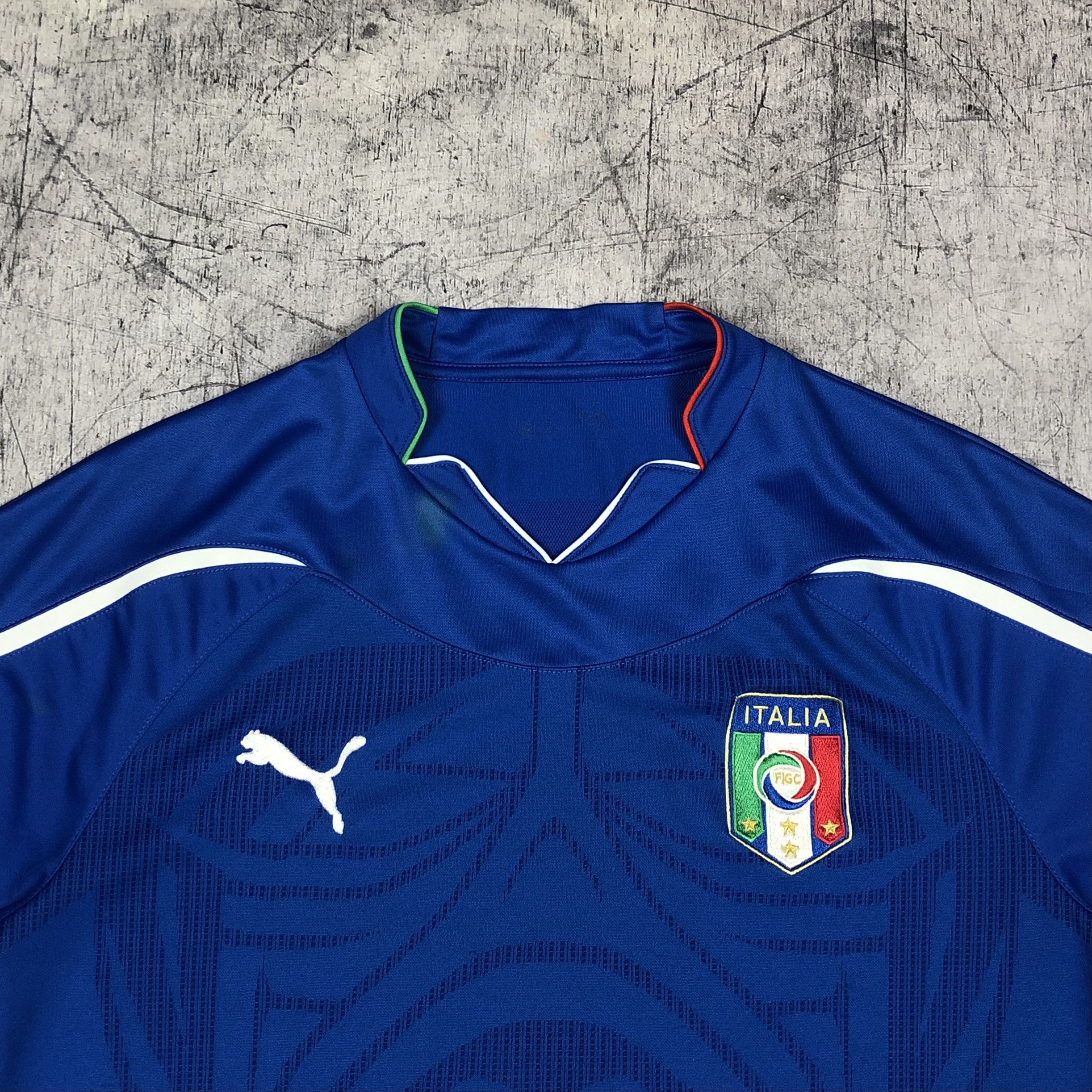 Puma Vintage Italy 2006 World Cup Puma Home Jersey Size US M / EU 48-50 / 2 - 3 Thumbnail