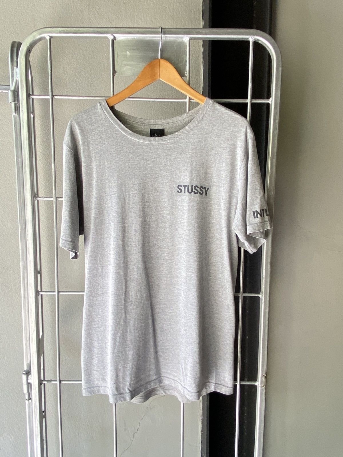 Stussy Stussy Gray Crew Neck Short Sleeve T-Shirt Size US L / EU 52-54 / 3 - 14 Thumbnail