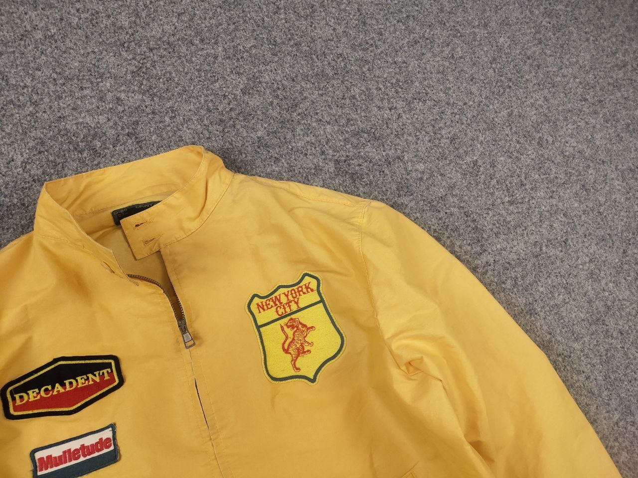 DKNY DKNY Vintage Donna Karan New York Yellow Windbreaker Jacket Size US M / EU 48-50 / 2 - 3 Thumbnail
