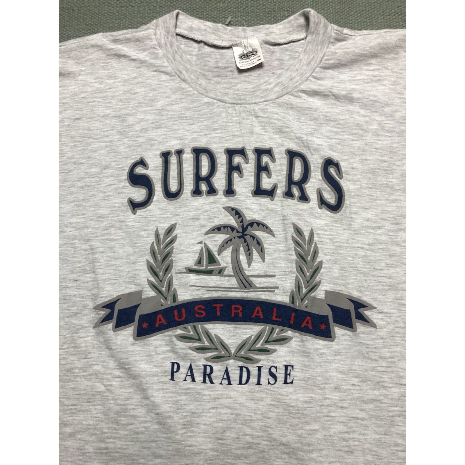 Paradise VINTAGE 90s graphic t shirt surfers paradise Australia single stitch adult XL Shirt Mens Gray 90s Surfers Paradise Single Stitch XL Size US XL / EU 56 / 4 - 2 Thumbnail