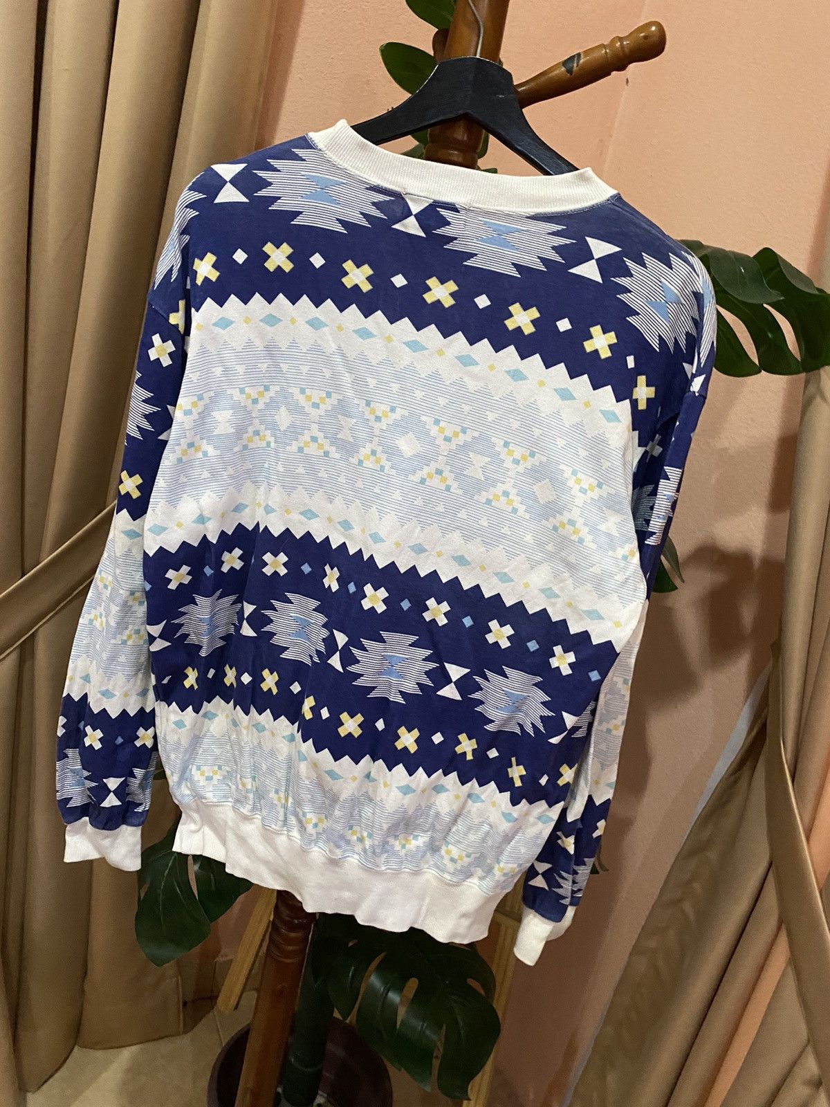 Vintage VINTAGE PASTEL FIELD NAVAJO SWEATSHIRT Size US L / EU 52-54 / 3 - 8 Thumbnail