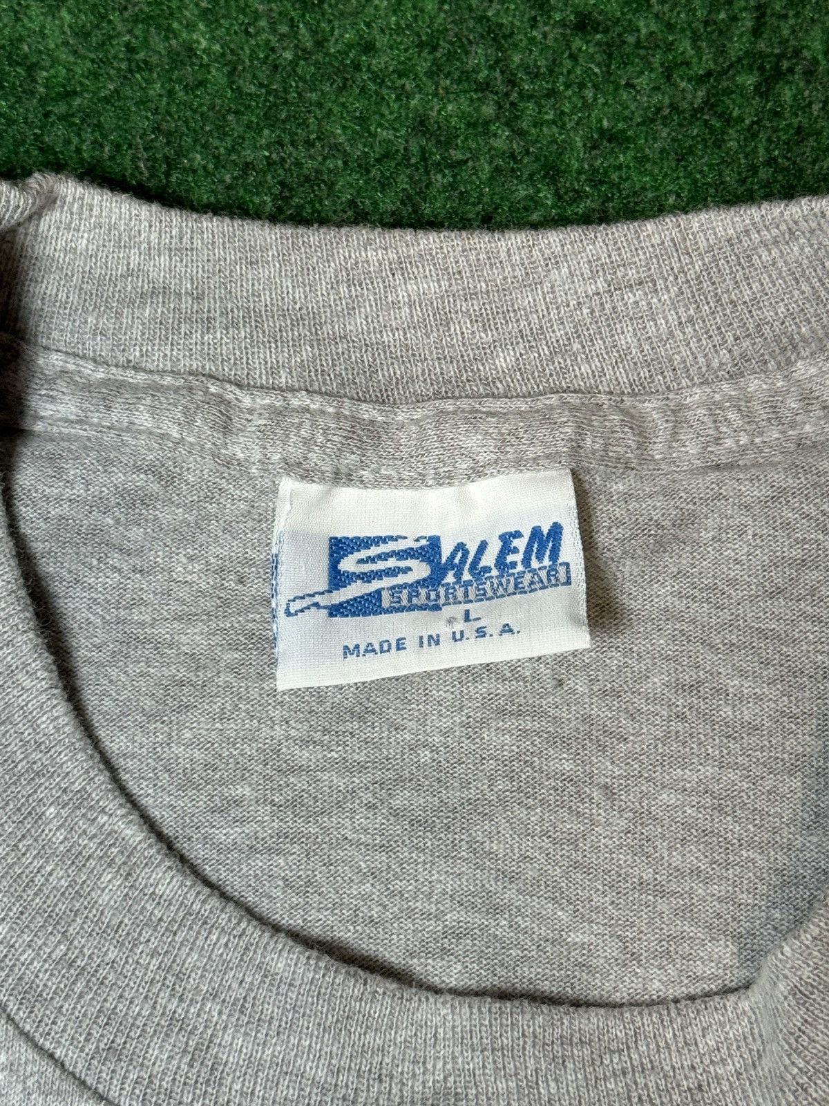 Salem Sportswear × Vintage Vintage 80s Boomer Esianson Bengals Caricature Salem T Shirt Size US L / EU 52-54 / 3 - 3 Thumbnail