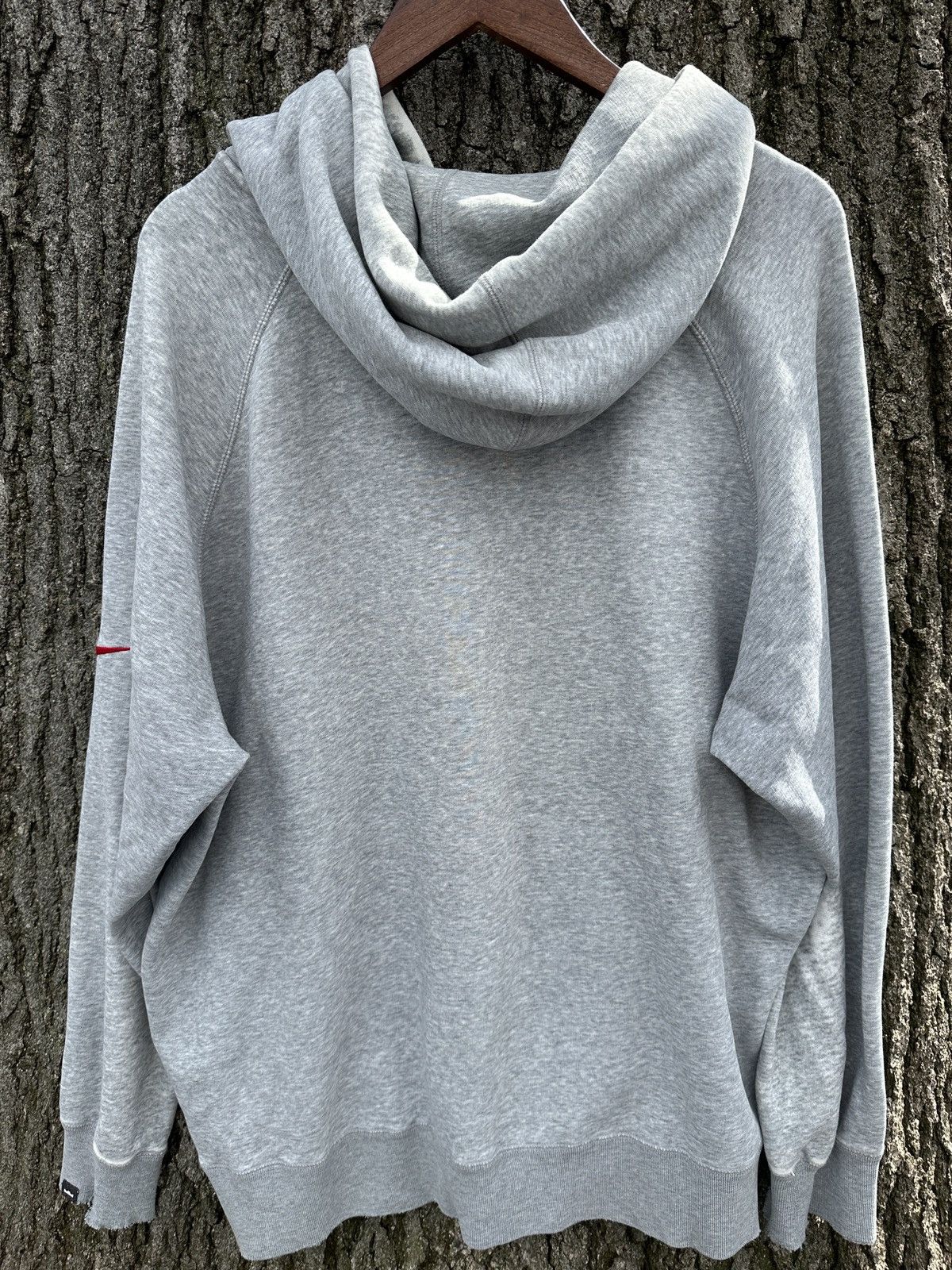 Nike × Vintage Vintage Nike LeBron James Lion Gray Hoodie Sweatshirt Size US XXL / EU 58 / 5 - 6 Thumbnail