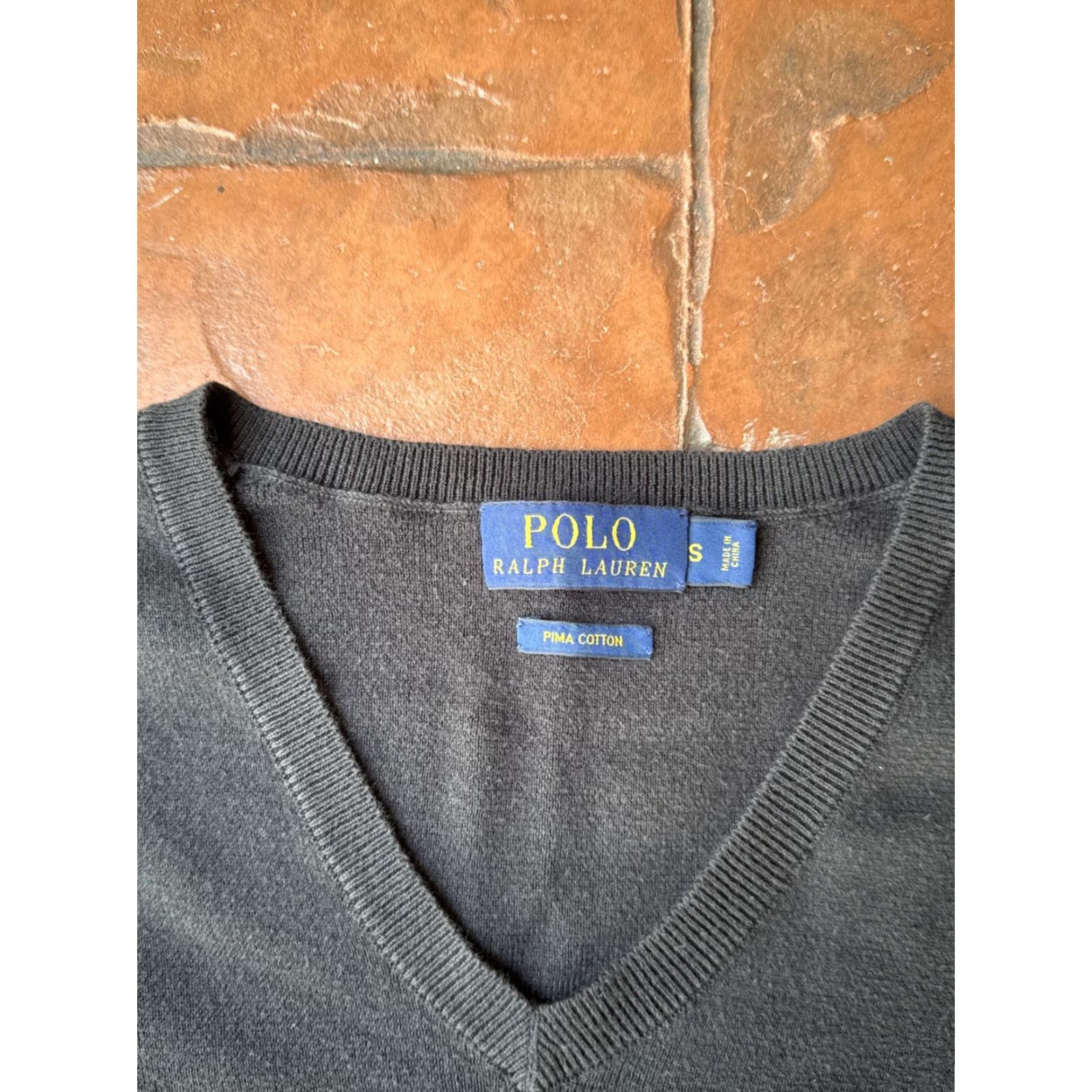 Polo Ralph Lauren VINTAGE Polo Ralph Lauren V-Neck Pony Sweater Men’s Small Black Pima Cotton Size US S / EU 44-46 / 1 - 2 Thumbnail