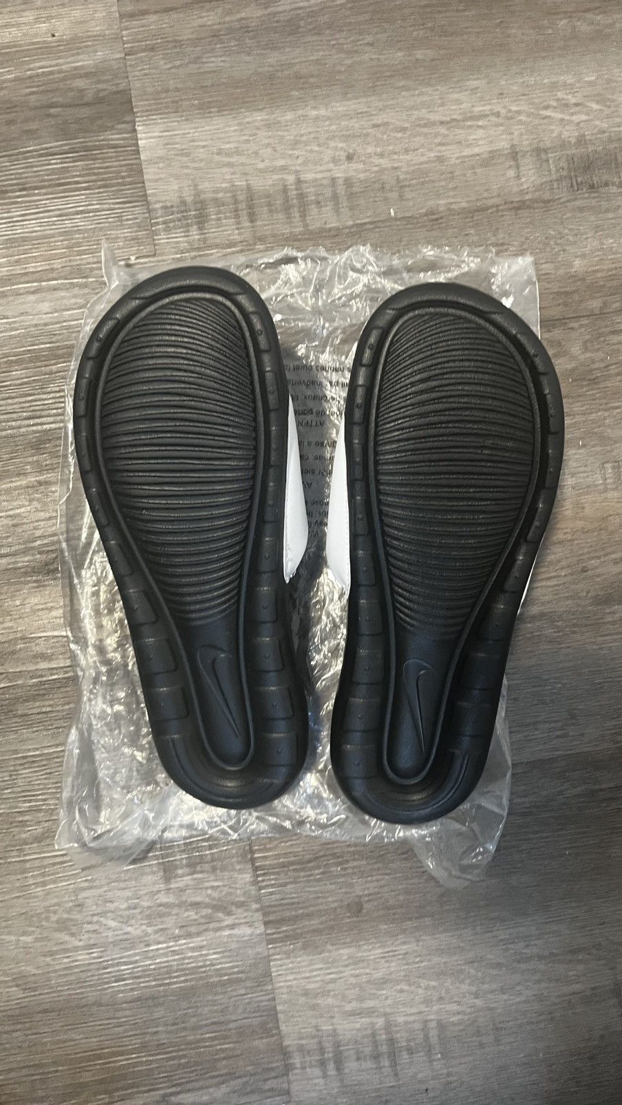 Nike Nike Victori One Slide Size 12 Size US 12 / EU 45 - 2 Thumbnail