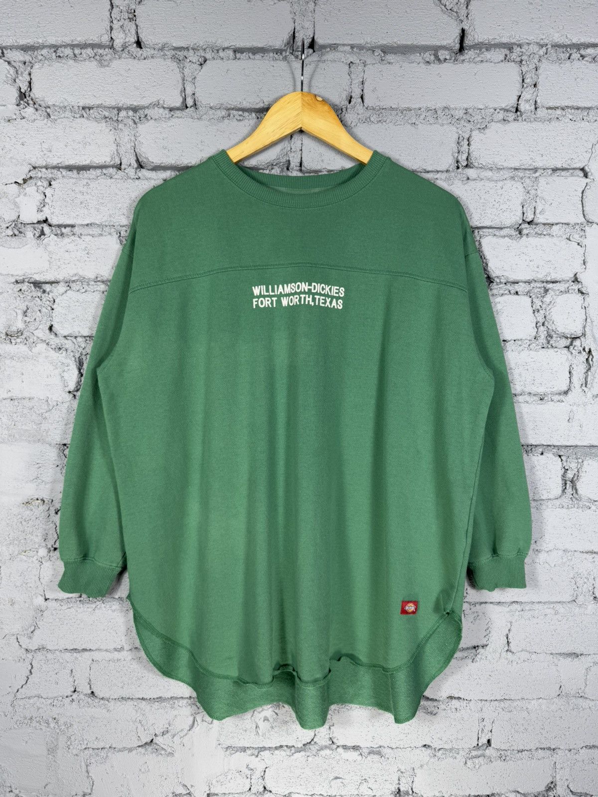 Dickies Vintage Dickies Backhit Big Logo Basic Sweatshirt Size US L / EU 52-54 / 3 - 2 Thumbnail