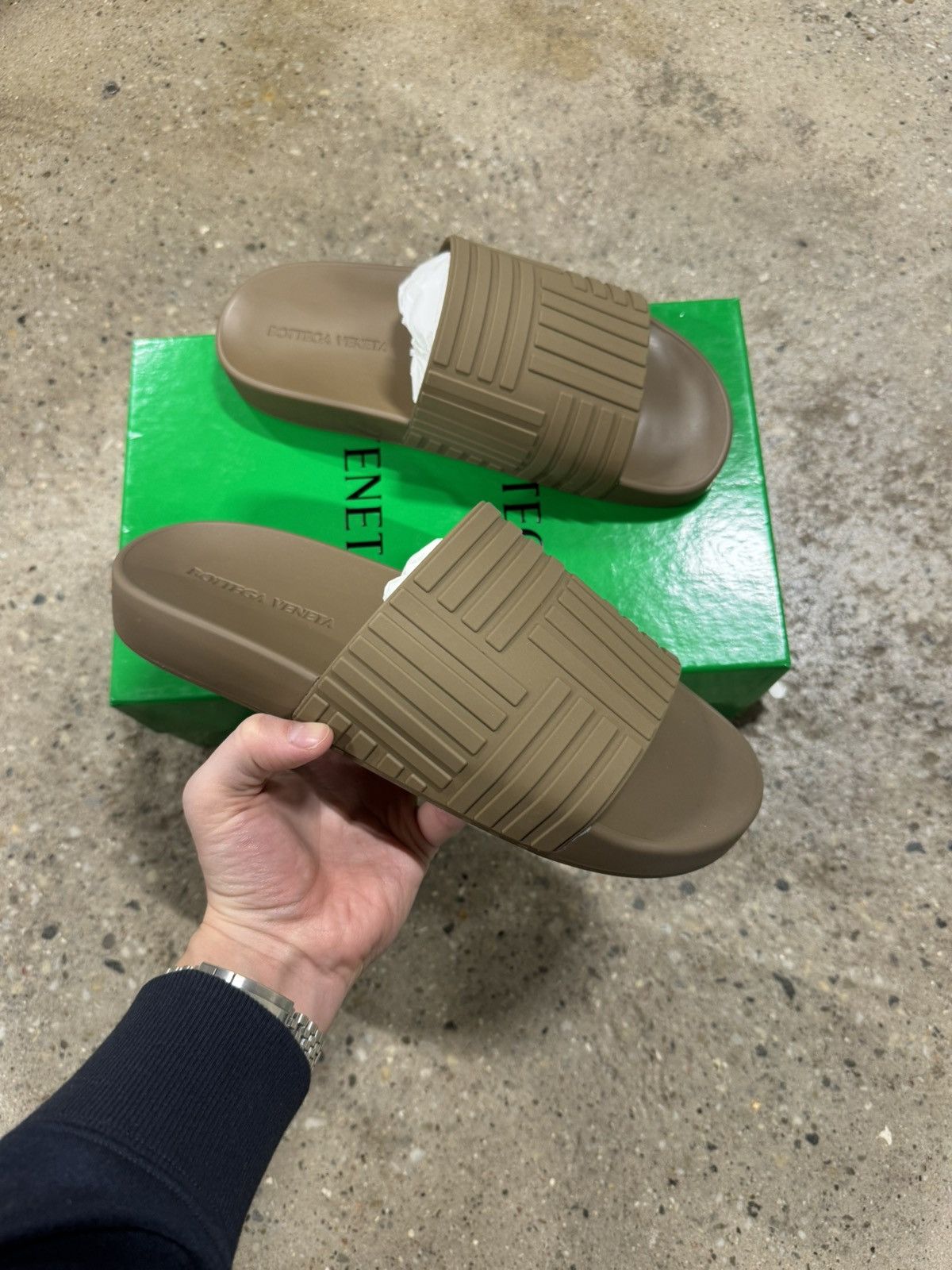 Bottega Veneta Embossed Rubber Slides NEW 550$
