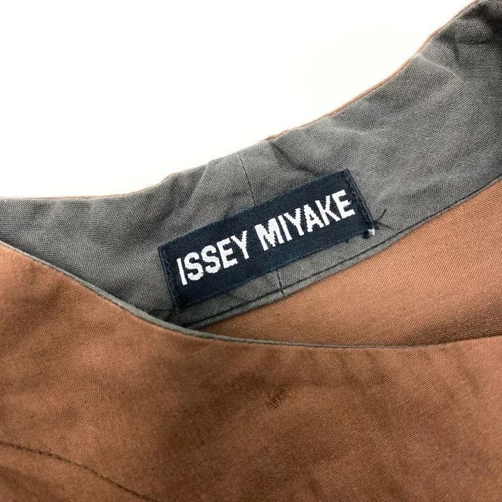 Issey Miyake ISSEY MIYAKE 1990s Asymmetric Collar Oversized Shirt Size US M / EU 48-50 / 2 - 6 Thumbnail