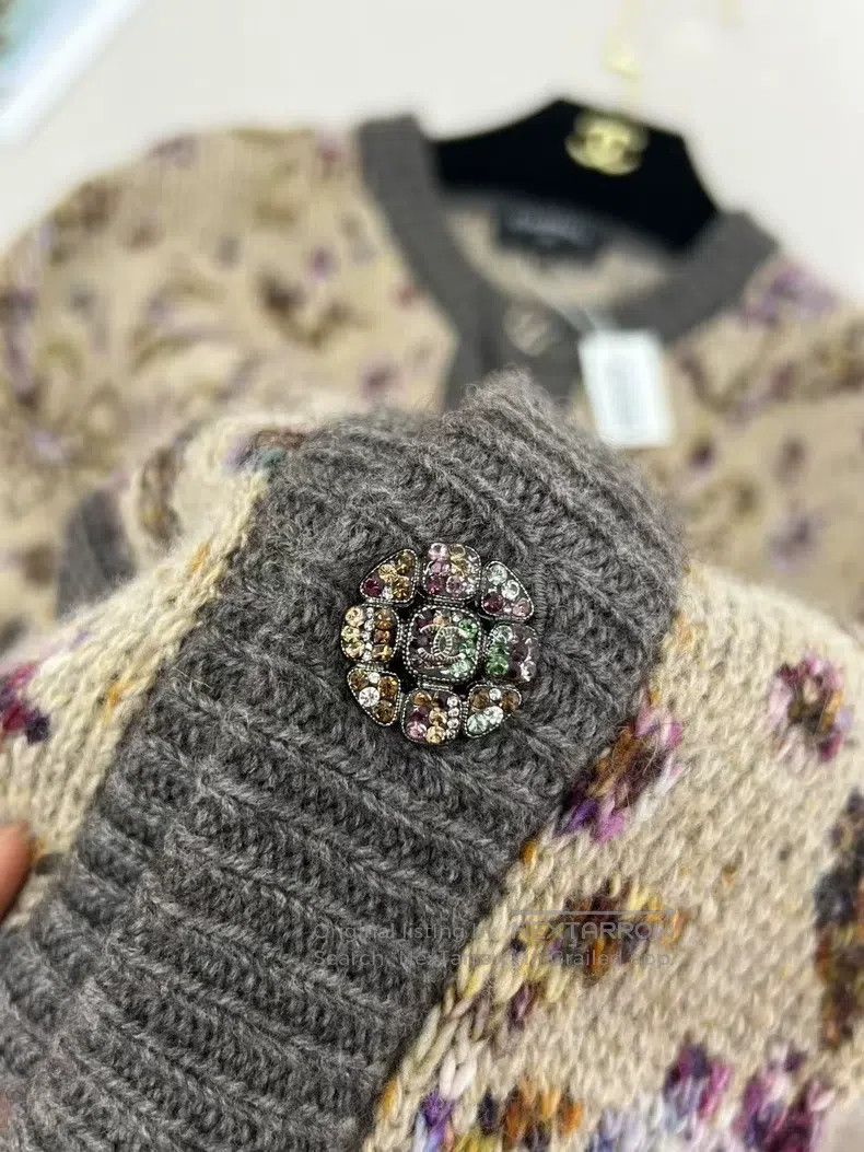 Gucci Gucci 22K knitted cardigan jacket Size XS / US 0-2 / IT 36-38 - 4 Thumbnail