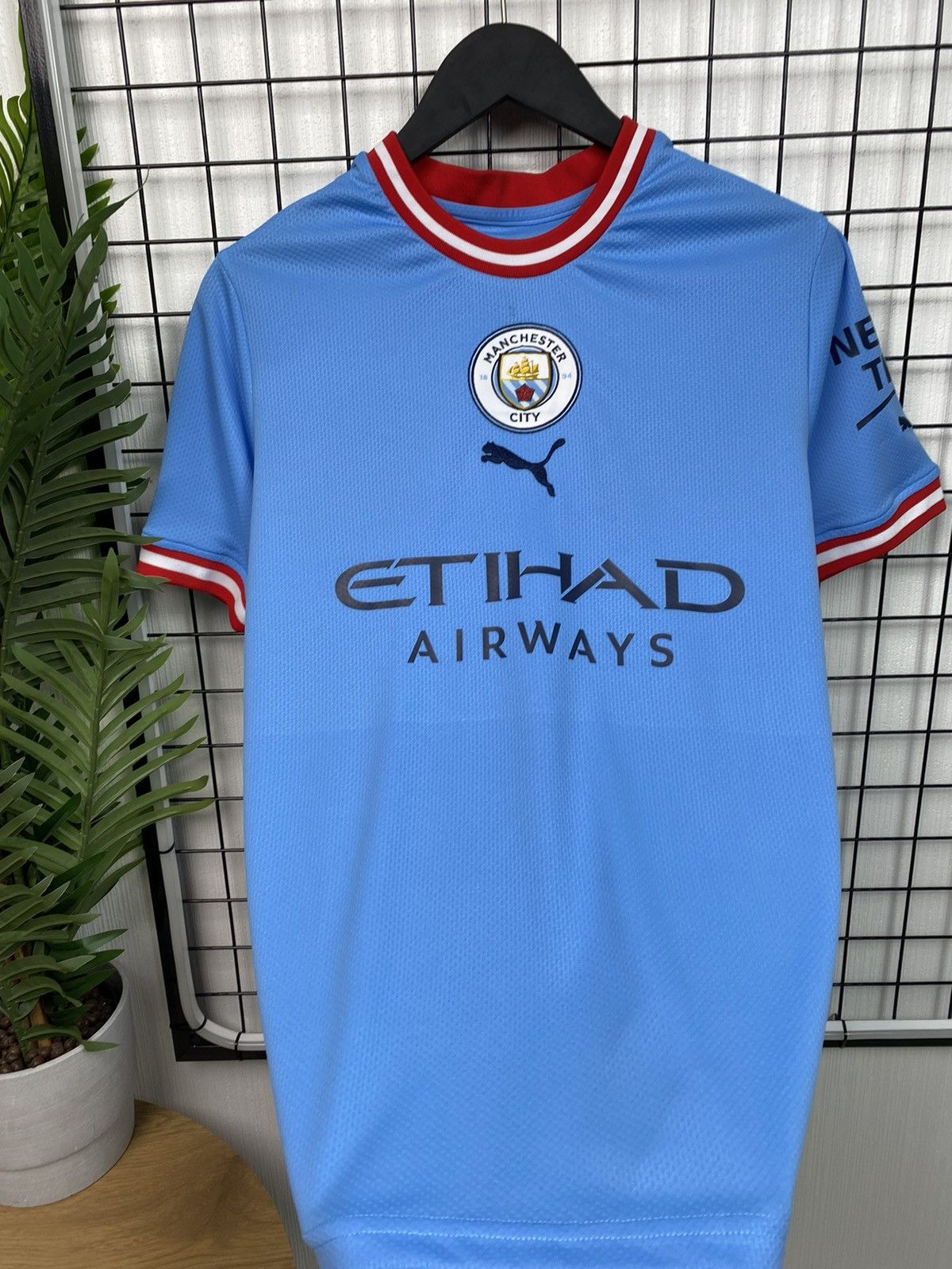 Puma Manchester City soccer jersey 2022 2023 Puma S size football Size US S / EU 44-46 / 1 - 8 Thumbnail