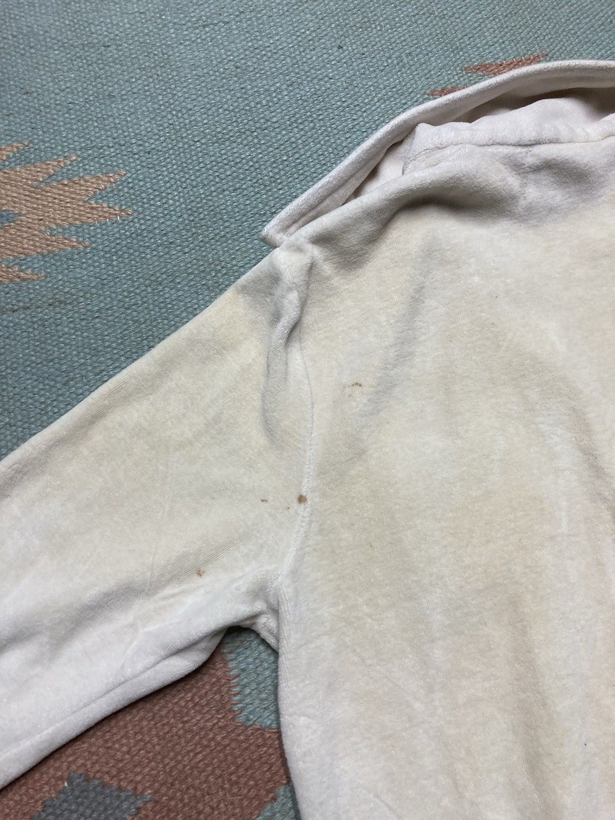 Vintage Vintage 70s polo shirt soft velour white stained small Size US S / EU 44-46 / 1 - 12 Thumbnail