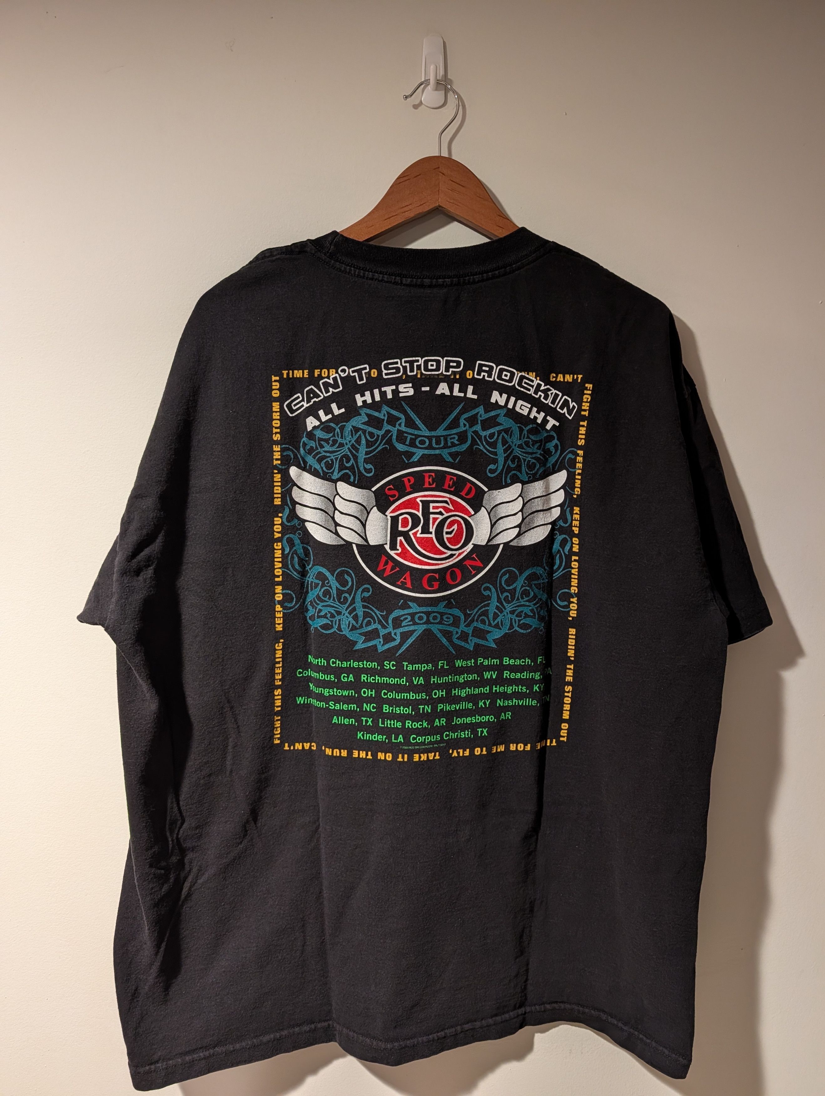 Band Tees REO Speedwagon 2009 Tour T Shirt Can't Stop Rockin Bayside Size US XXL / EU 58 / 5 - 4 Thumbnail