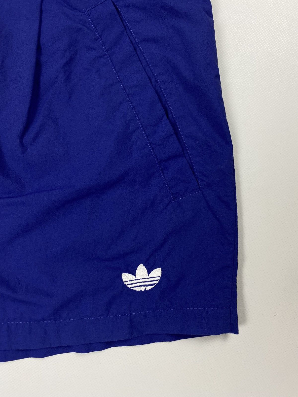 Adidas VTG Adidas Originals men’s short size 34" Size US 34 / EU 50 - 6 Thumbnail