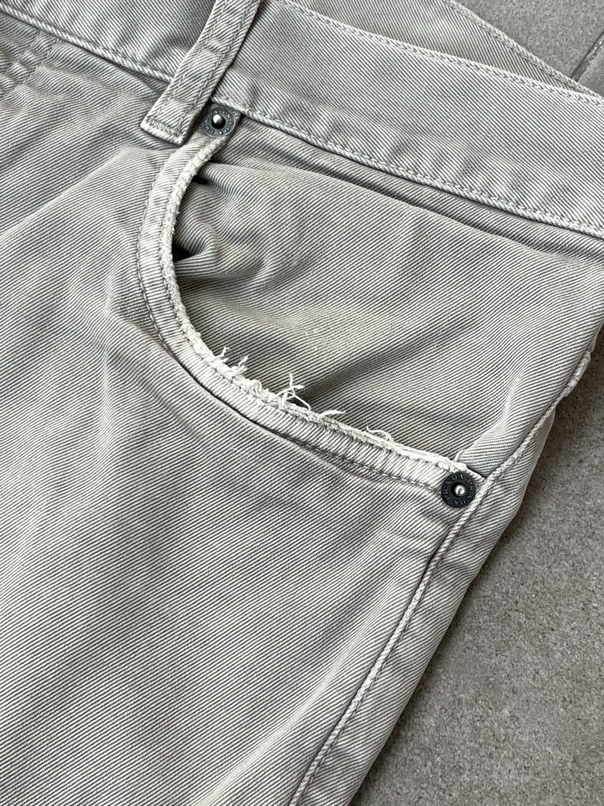 Prada SS13 Prada Distressed Light Grey Denim Pants Size US 32 / EU 48 - 22 Thumbnail