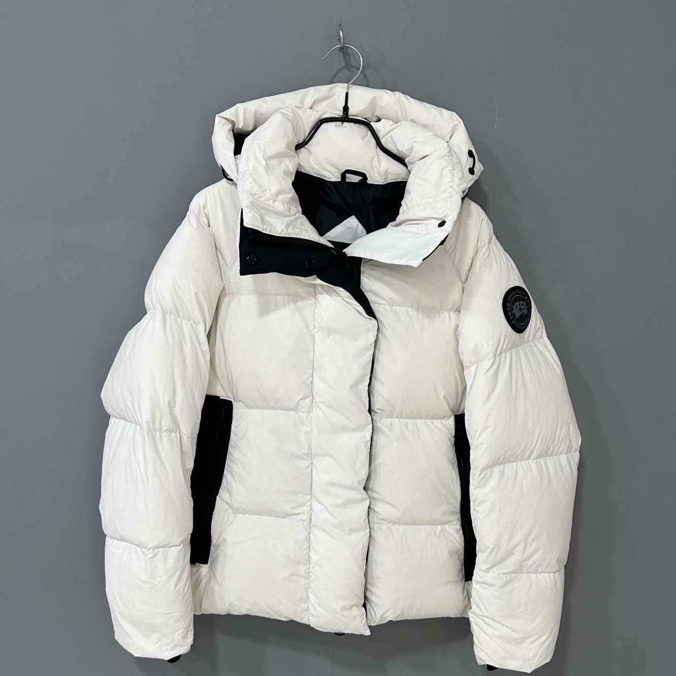 Canada Goose Canada Goose Down White Heavy Coat s Men Size US S / EU 44-46 / 1 - 1 Thumbnail