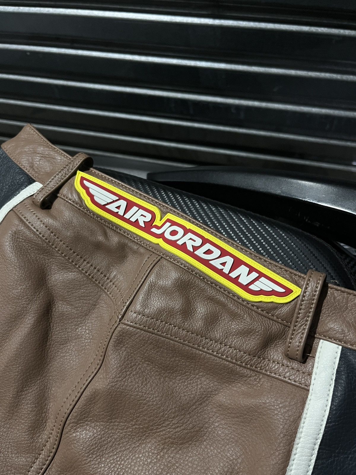 Jordan Brand × Travis Scott Jordan x Travis Scott (Cactus Jack) Leather Motorcycle Pants Size 30" / US 8 / IT 44 - 14 Thumbnail