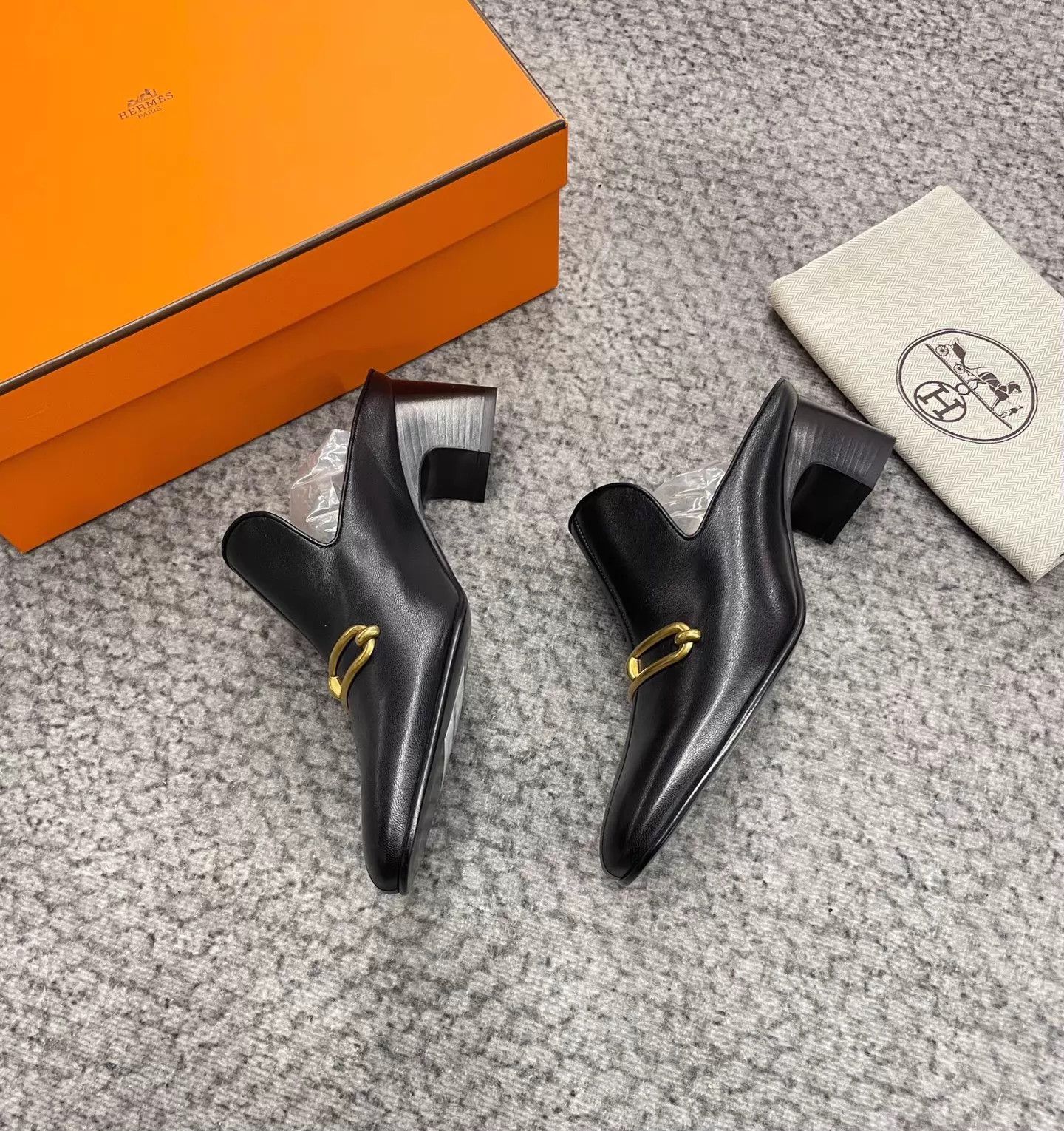 Hermes Hermes Pigalle Heels with Box Size 36.5 Size US 6 / IT 36 - 4 Thumbnail