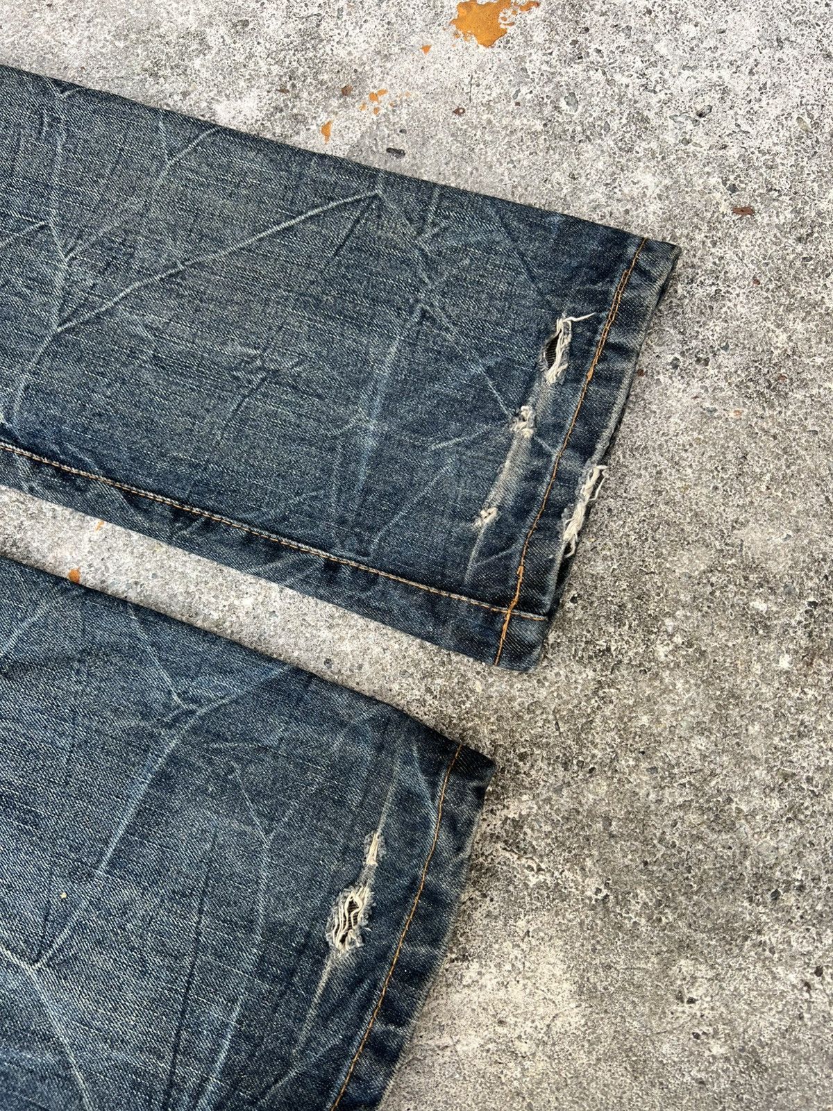 Vintage 💥Flare💥Japanese Brand Kui Distress Jeans Very Rare Size US 30 / EU 46 - 16 Thumbnail