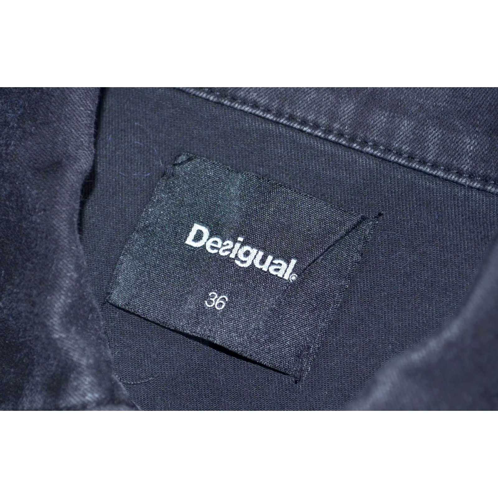 Desigual Desigual Black Denim Jacket Floral Embroidered Boho Womens Size 36 Denim Jacket Womens Boho Floral Embroidered Black Size 36 Size XS / US 0-2 / IT 36-38 - 7 Thumbnail