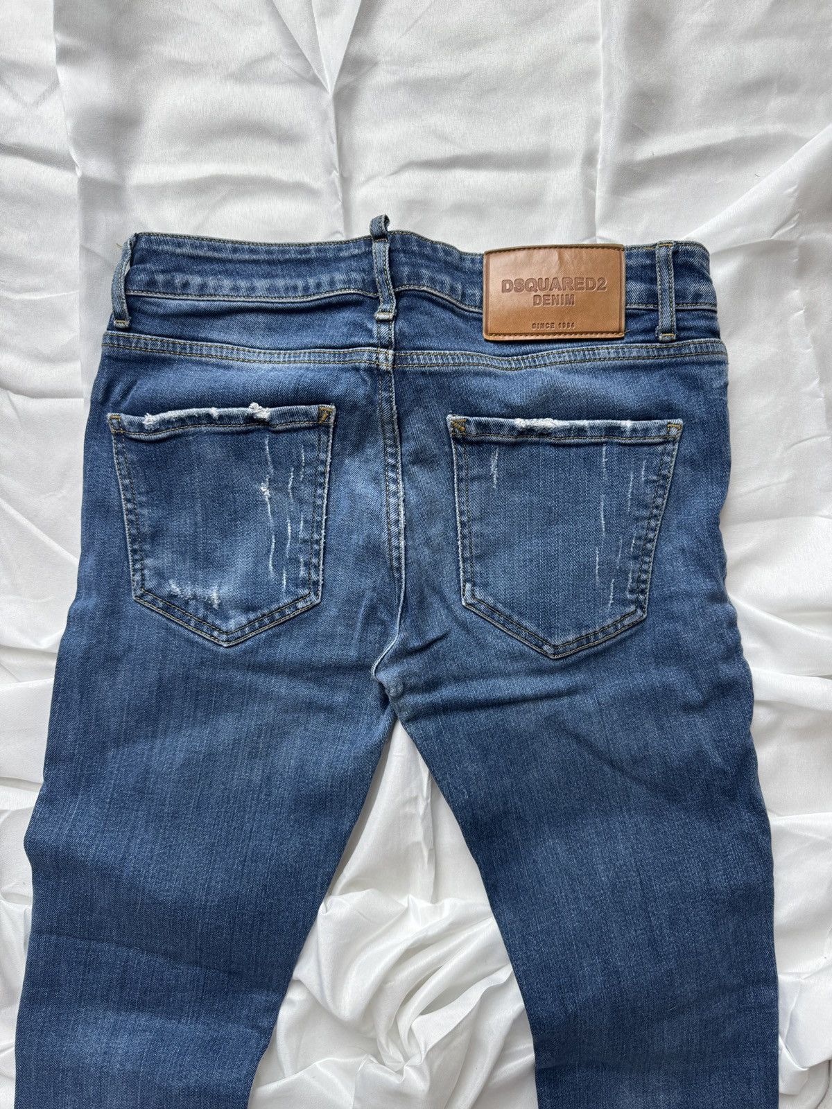 Dsquared2 Dsquared2 Vintage Slim Fit Low Rise Distressed Jeans Size 28" / US 6 / IT 42 - 8 Thumbnail