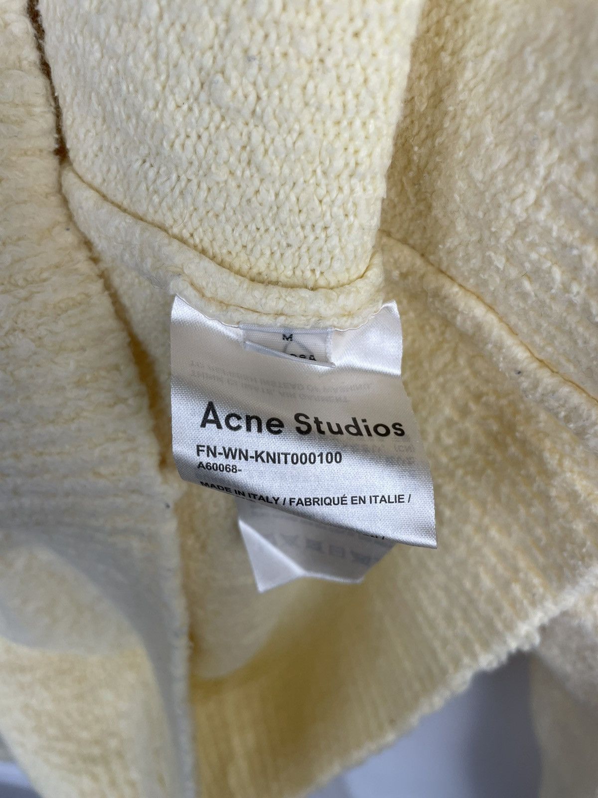 Acne Studios Acne Studios fluffy sweater teddy bear longsleeve Size M / US 6-8 / IT 42-44 - 4 Thumbnail