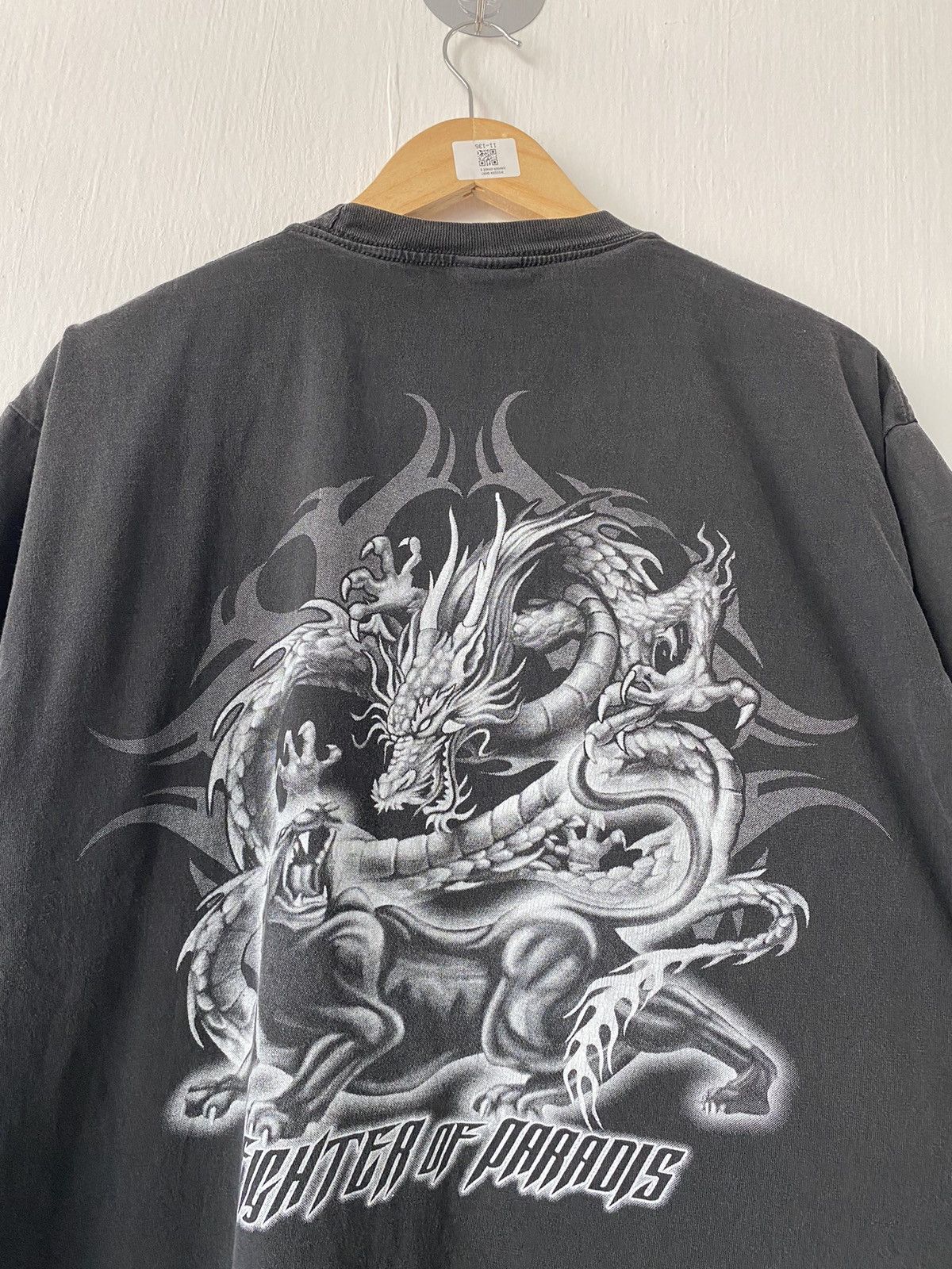Vintage Vintage Fighter Of Paradis T-shirt Size US L / EU 52-54 / 3 - 6 Thumbnail