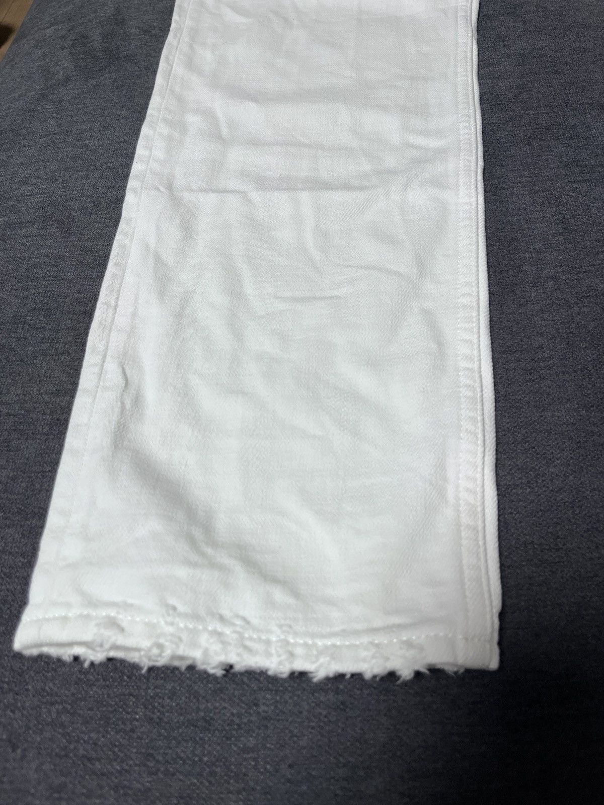 Golden Goose Golden Goose Distressed White Jeans Size US 31 - 3 Thumbnail