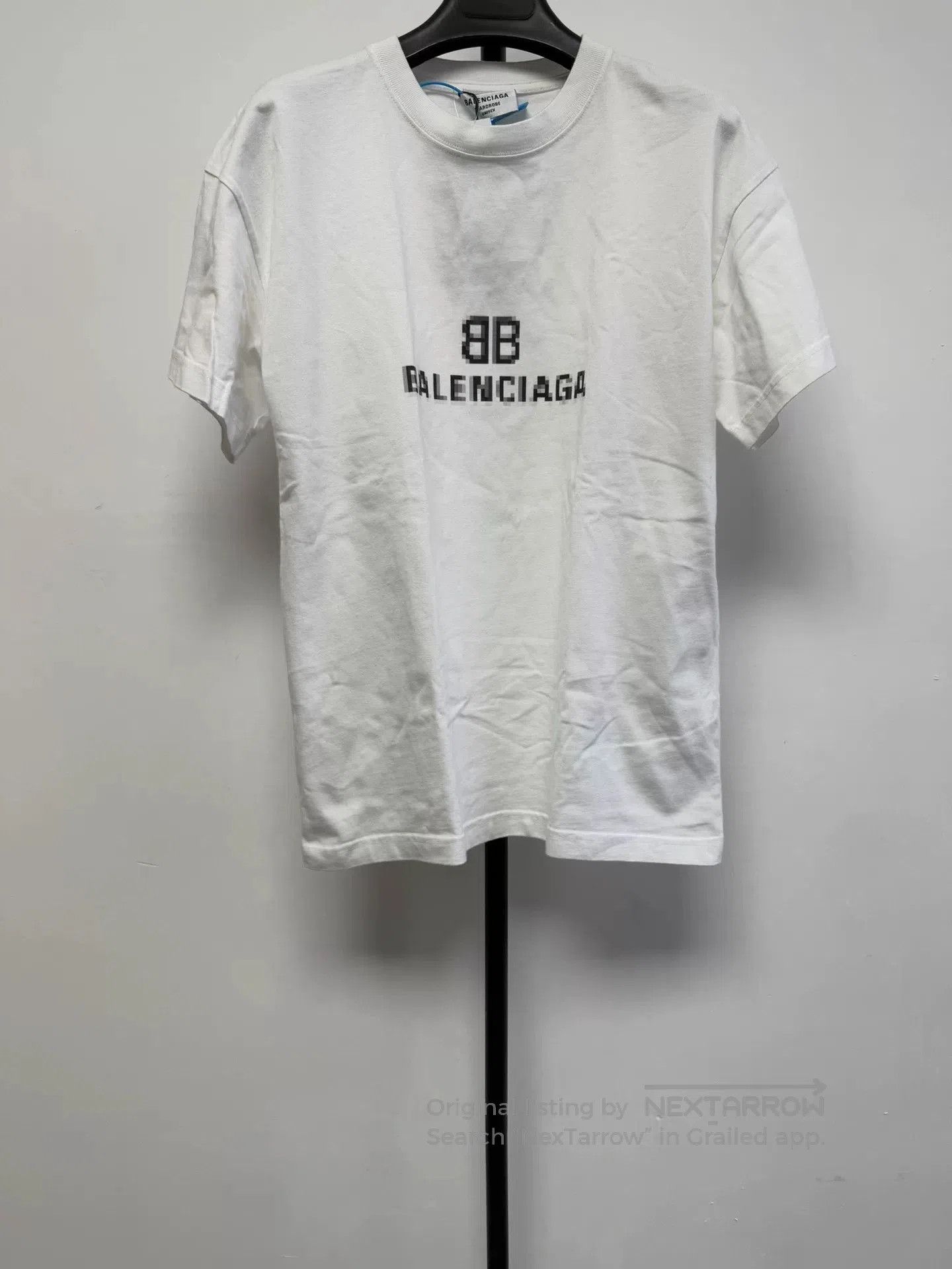 Balenciaga Balenciaga BB Letter Oversized Short-Sleeve. Size XS / US 0-2 / IT 36-38 - 1 Thumbnail