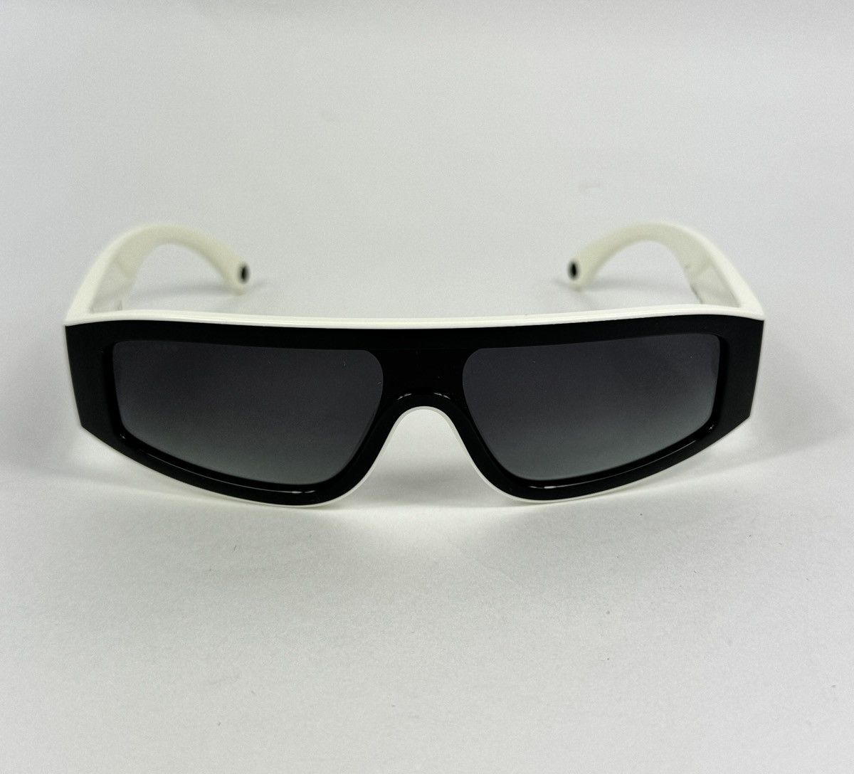 Chanel CHANEL SHIELD SUNGLASSES Size ONE SIZE - 3 Thumbnail