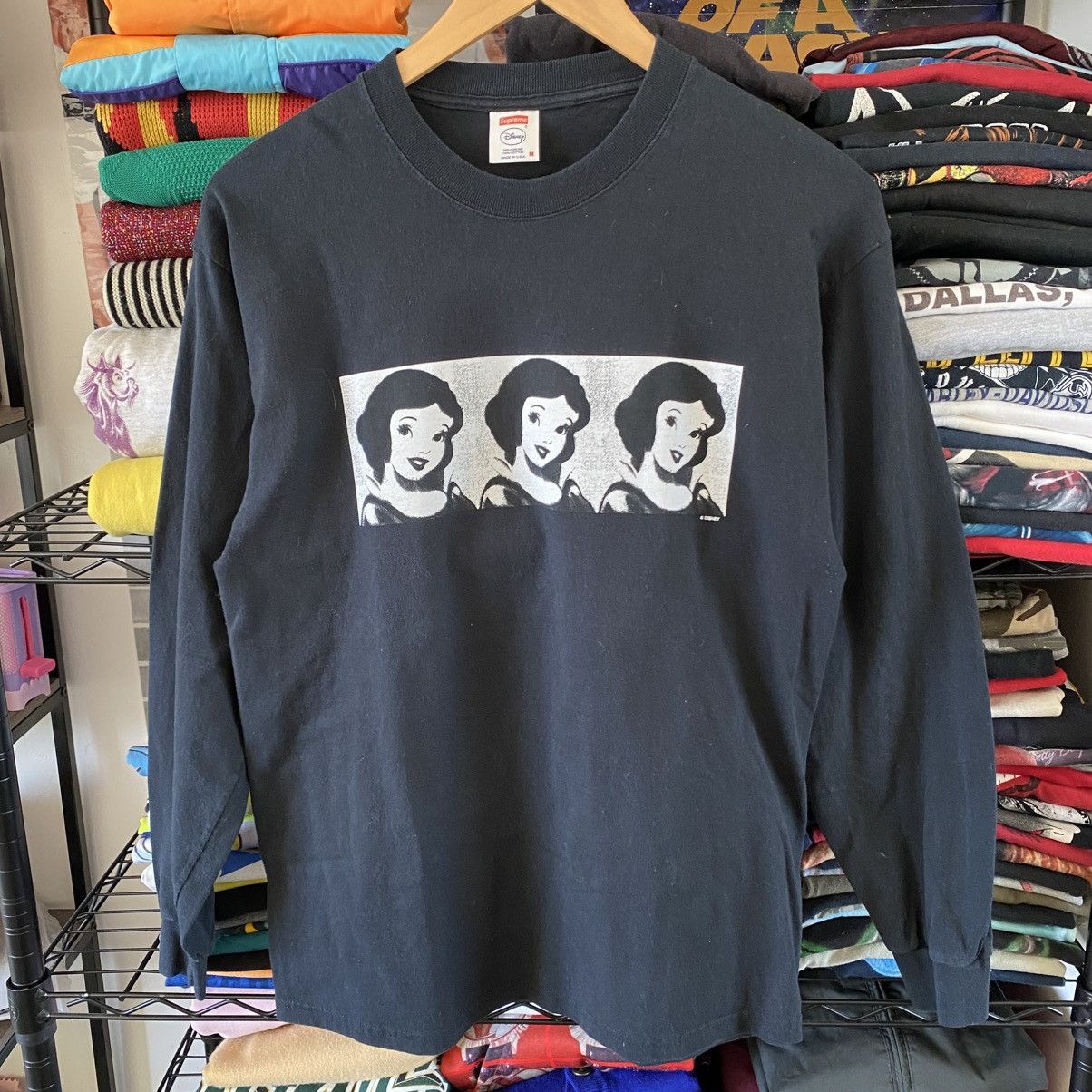 Disney × Supreme Supreme Disney Snow White T-Shirt Longsleeve 2011 Black Flag Size US M / EU 48-50 / 2 - 1 Thumbnail