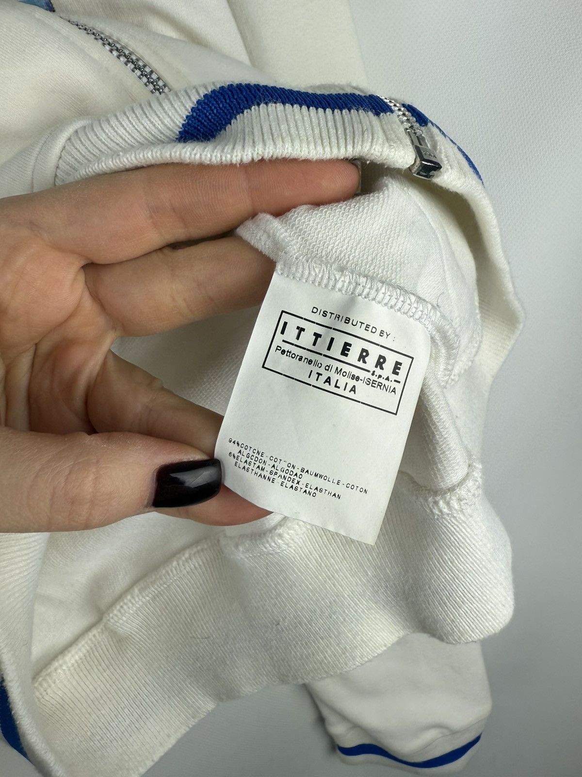 Versace Jeans Couture Versace Jeans Couture Y2K Studded Big Logo Full Zip Hoodie Size S / US 4 / IT 40 - 13 Thumbnail