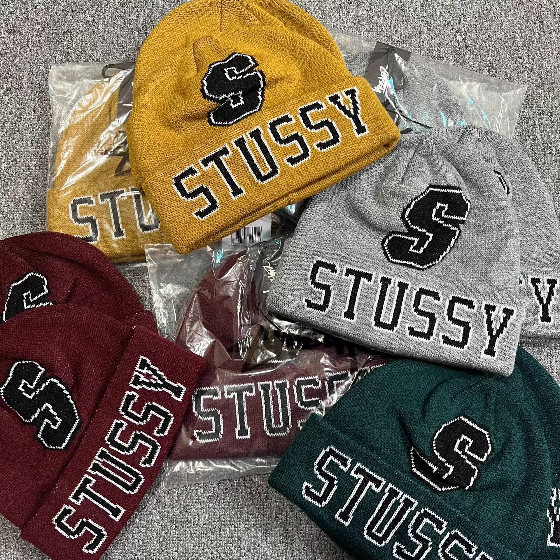 Stussy Discontinued Stussy Oversized Logo Knit Beanie Q7 Size ONE SIZE - 2 Thumbnail