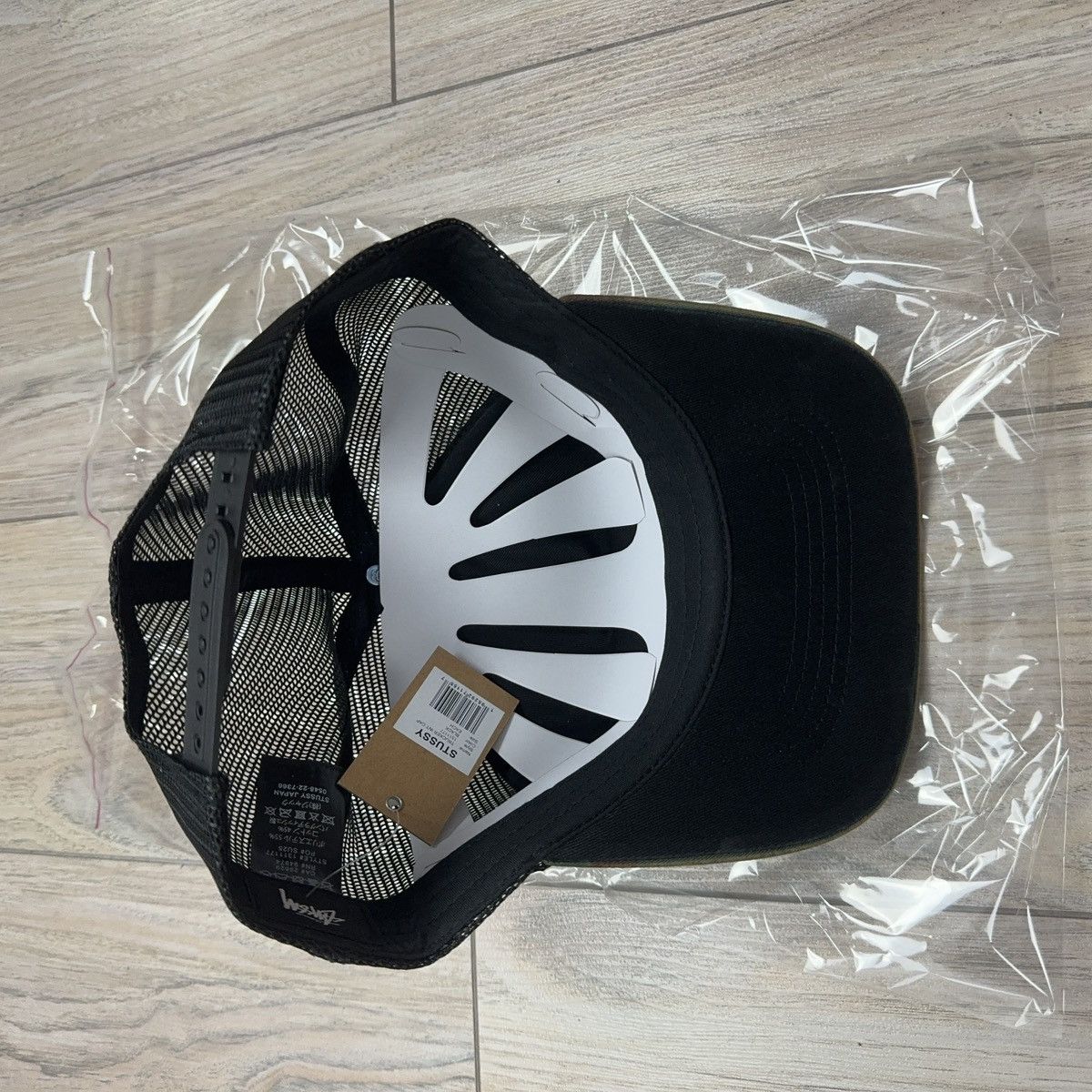 Stussy Stussy Trucker International SnapBack Black Camouflage Hat Size ONE SIZE - 8 Thumbnail