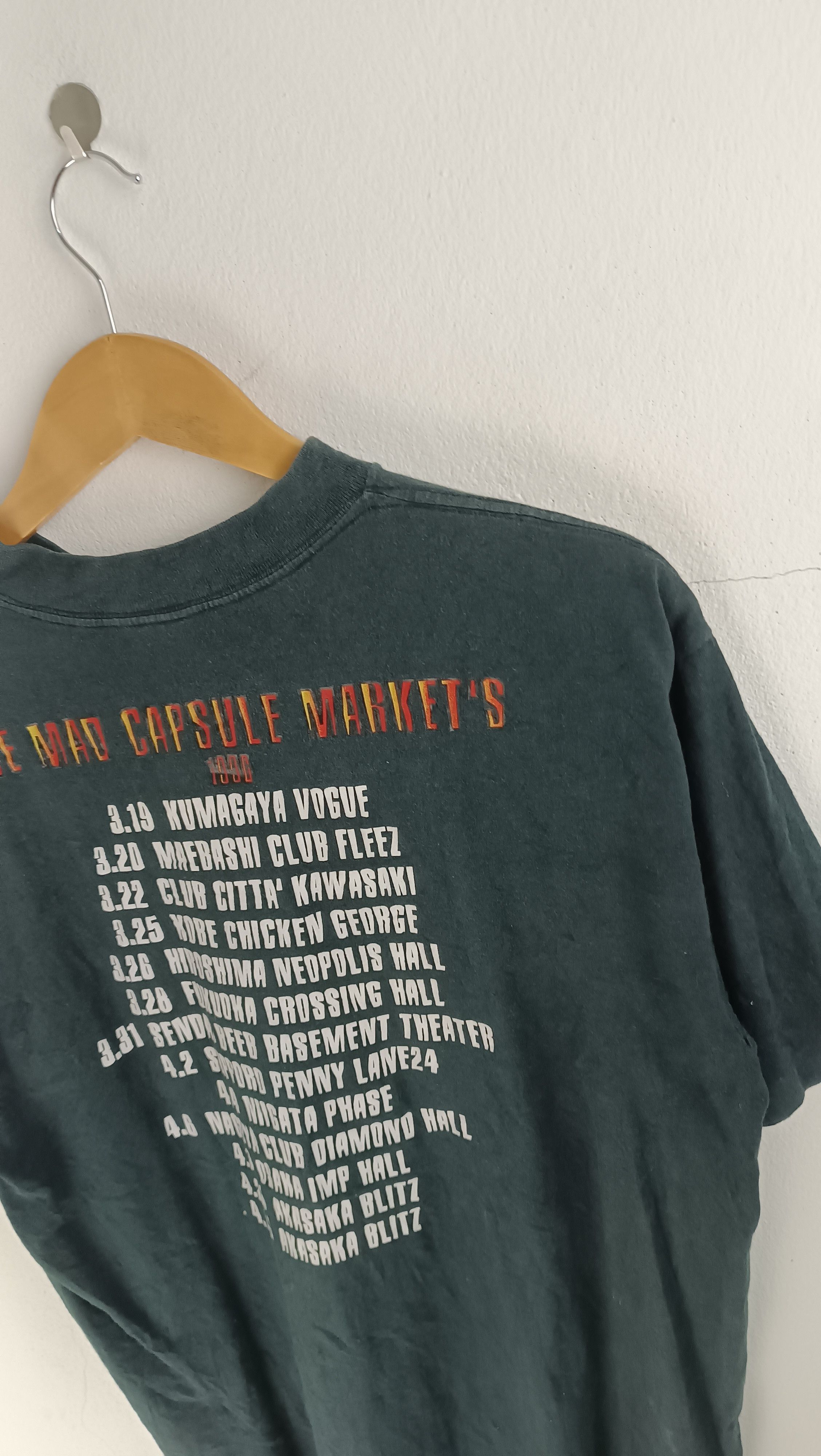 Band Tees VINTAGE 90'S THE MAD CAPSULE MARKETS ELECTRO PUNK JAPAN ROCK Size US L / EU 52-54 / 3 - 16 Thumbnail