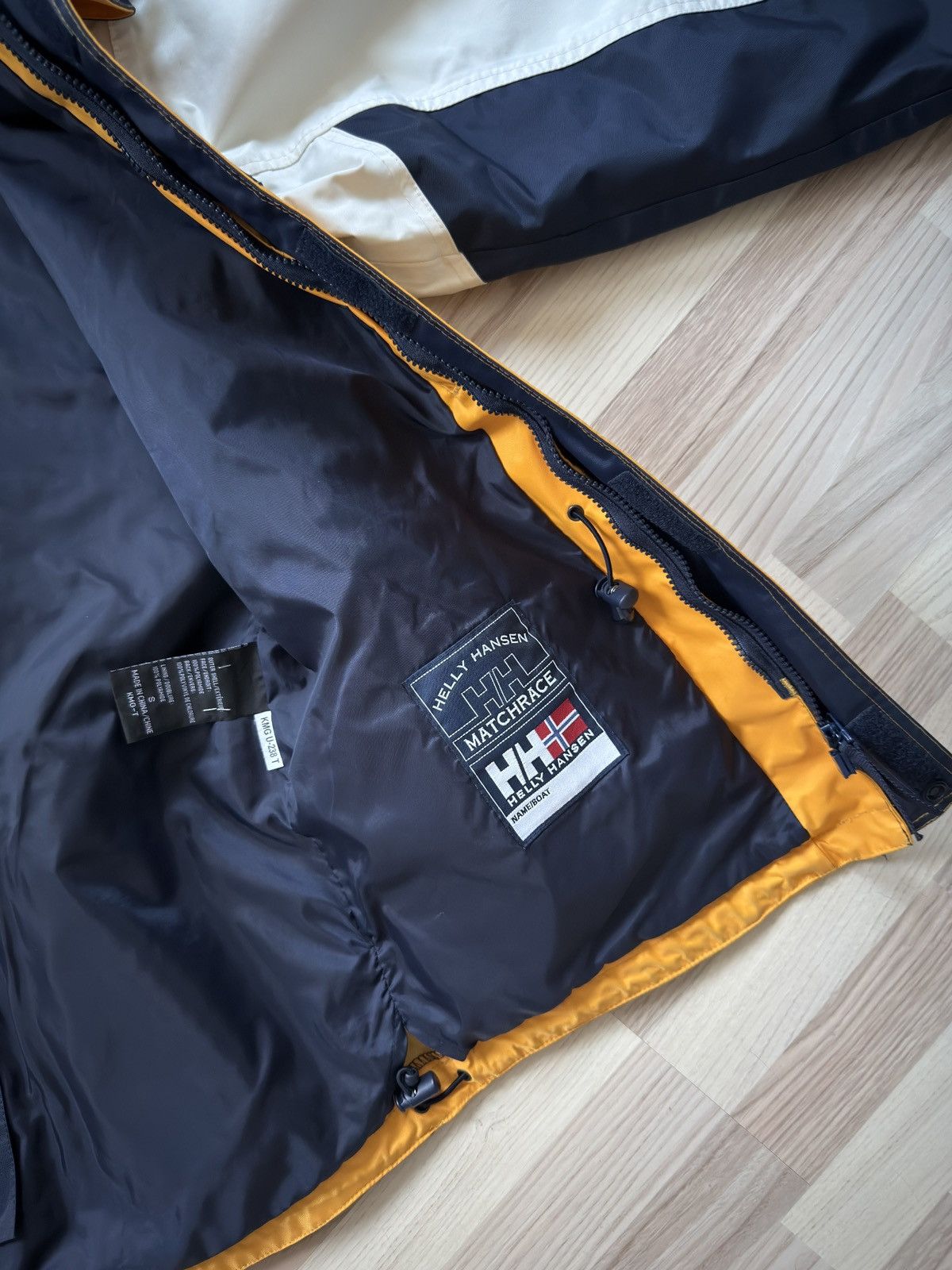 Helly Hansen Vintage 90s Helly Hansen Sailing Jacket Windproof Waterproof Size US M / EU 48-50 / 2 - 3 Thumbnail