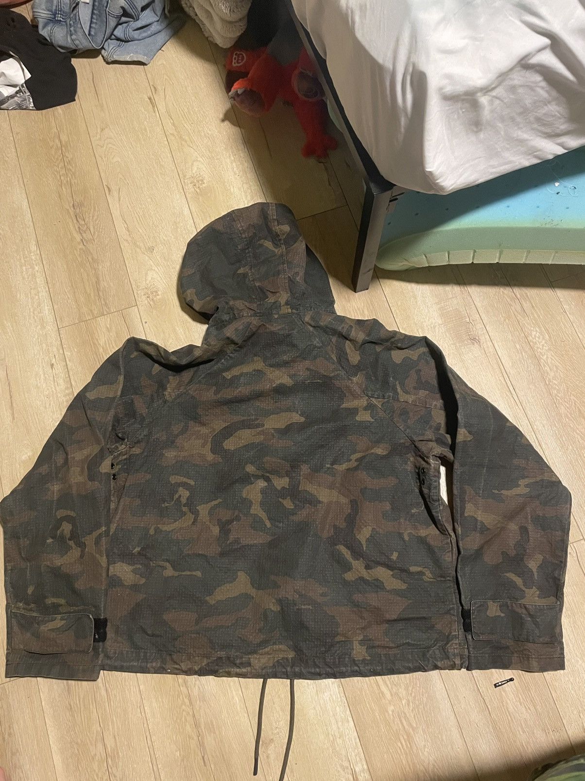 Yeezy YEEZY season 1 thin camo jacket Size US L / EU 52-54 / 3 - 4 Thumbnail