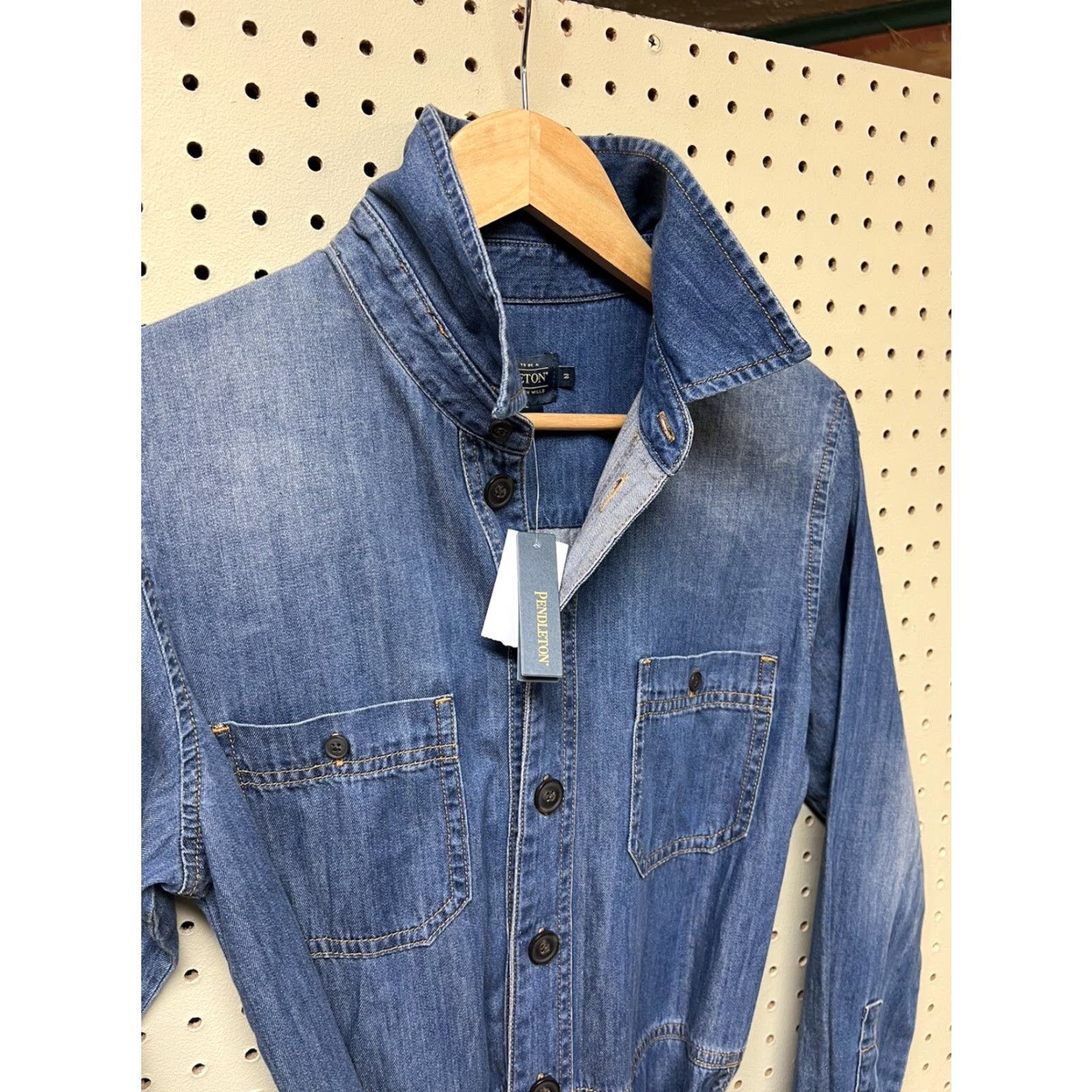 Pendleton Pendleton Blue Denim Chambray Utility Jumpsuit Coveralls Belted Size 2 NEW Women Button Belted Pockets 100% Cotton Boho Western Modern Size 26" / US 2 / IT 38 - 3 Thumbnail