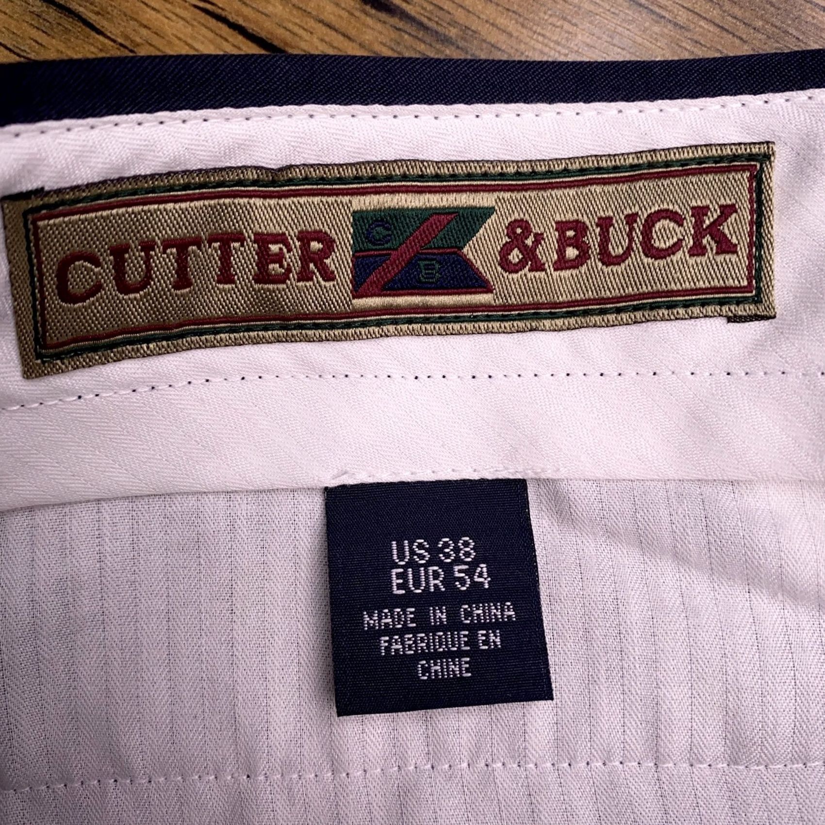 Vintage VINTAGE NAVY Cutter & Buck Pants 38 Mens Blue Pleated Dress Pants Classic Straight Inseam 35 Unhemmed New Size US 38 / EU 54 - 7 Thumbnail