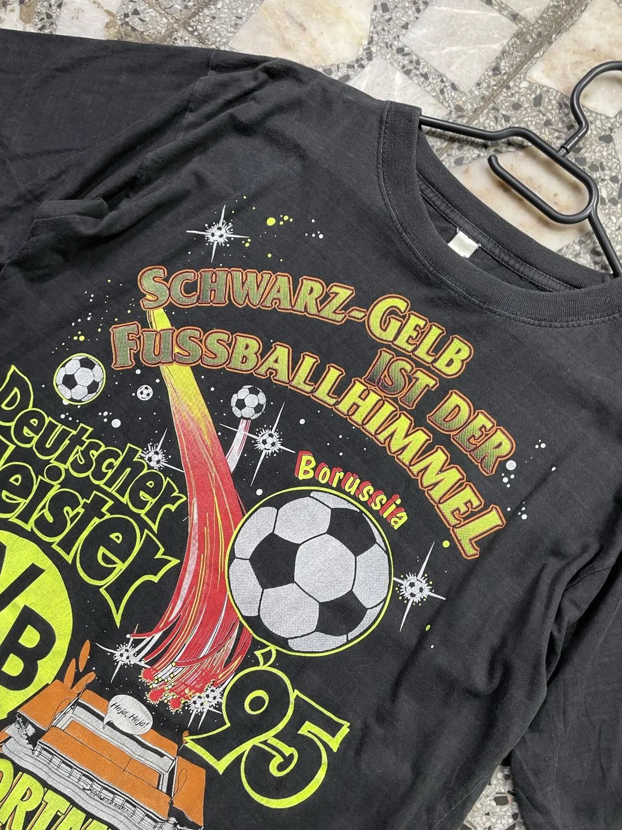 Vintage VINTAGE 90S BVB BORUSSIA DORTMUND 1995 BLACK WASHED TEE Size US L / EU 52-54 / 3 - 3 Thumbnail