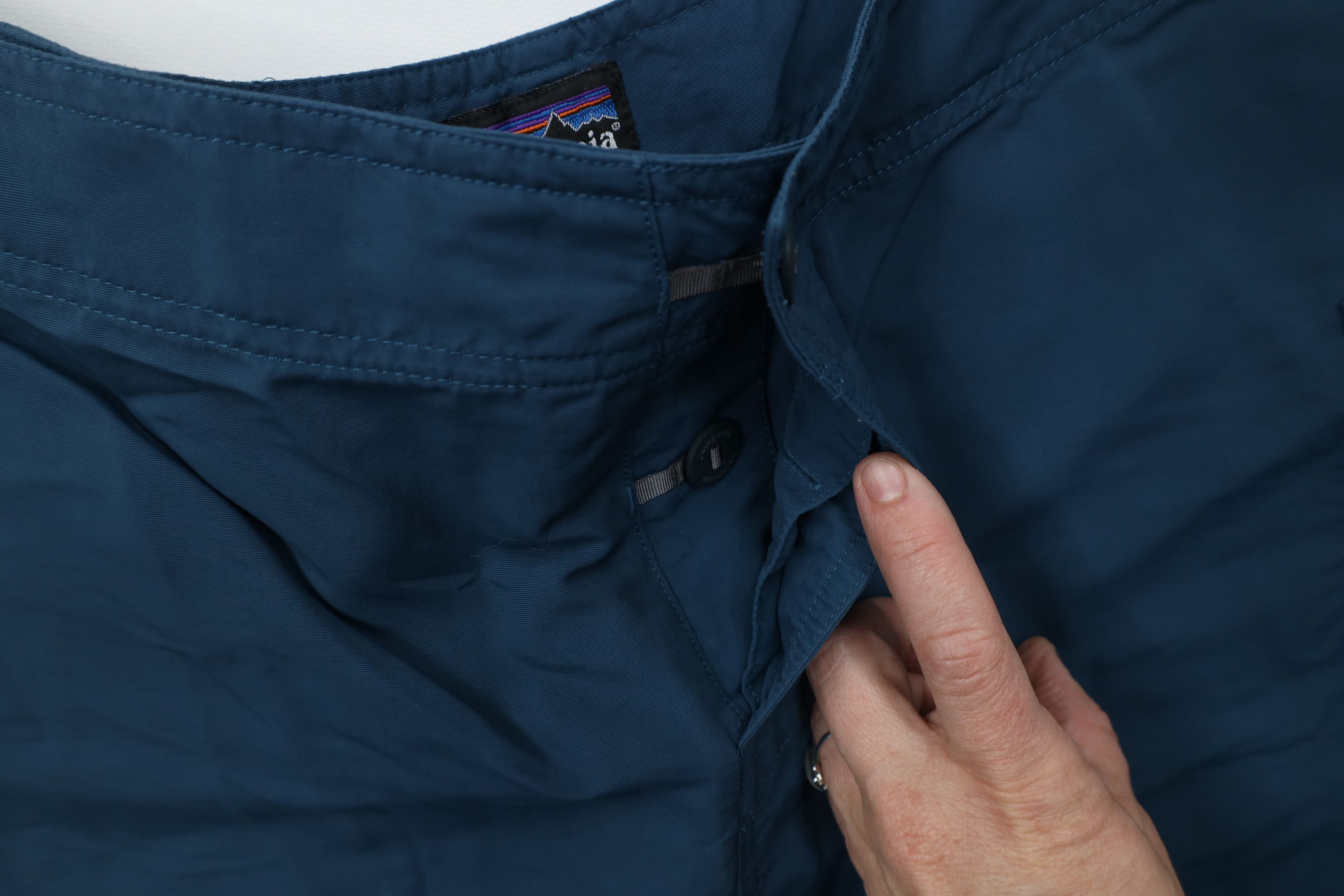 Patagonia Patagonia Spell Journeyman Hiking Trekking Cargo Shorts Blue Size US 35 - 7 Thumbnail