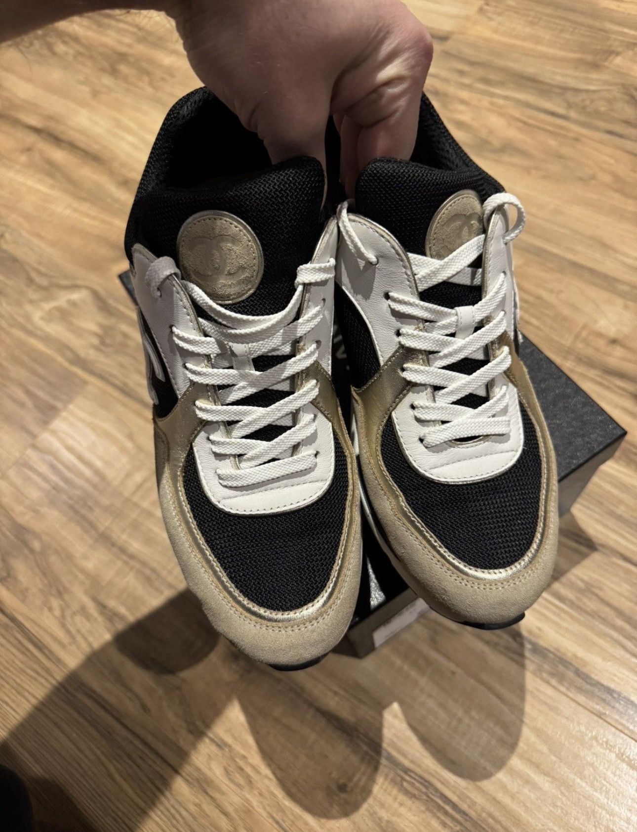 Chanel Chanel Sneakers Size US 9.5 / EU 42-43 - 5 Thumbnail